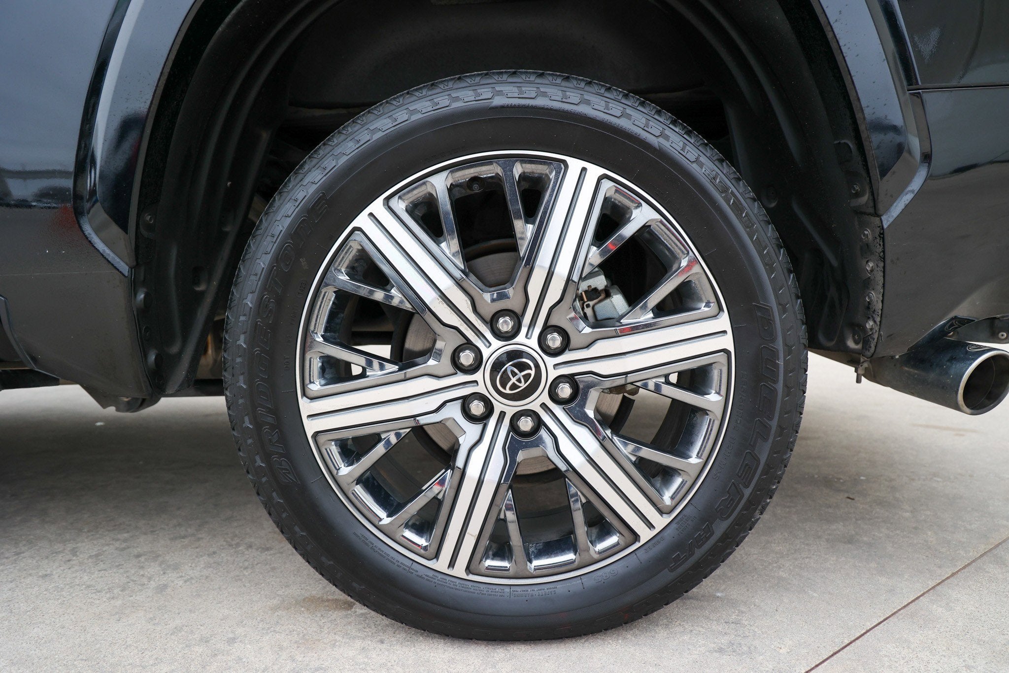 2023 Toyota TUNDRA HV 4X4 Capstone Hybrid