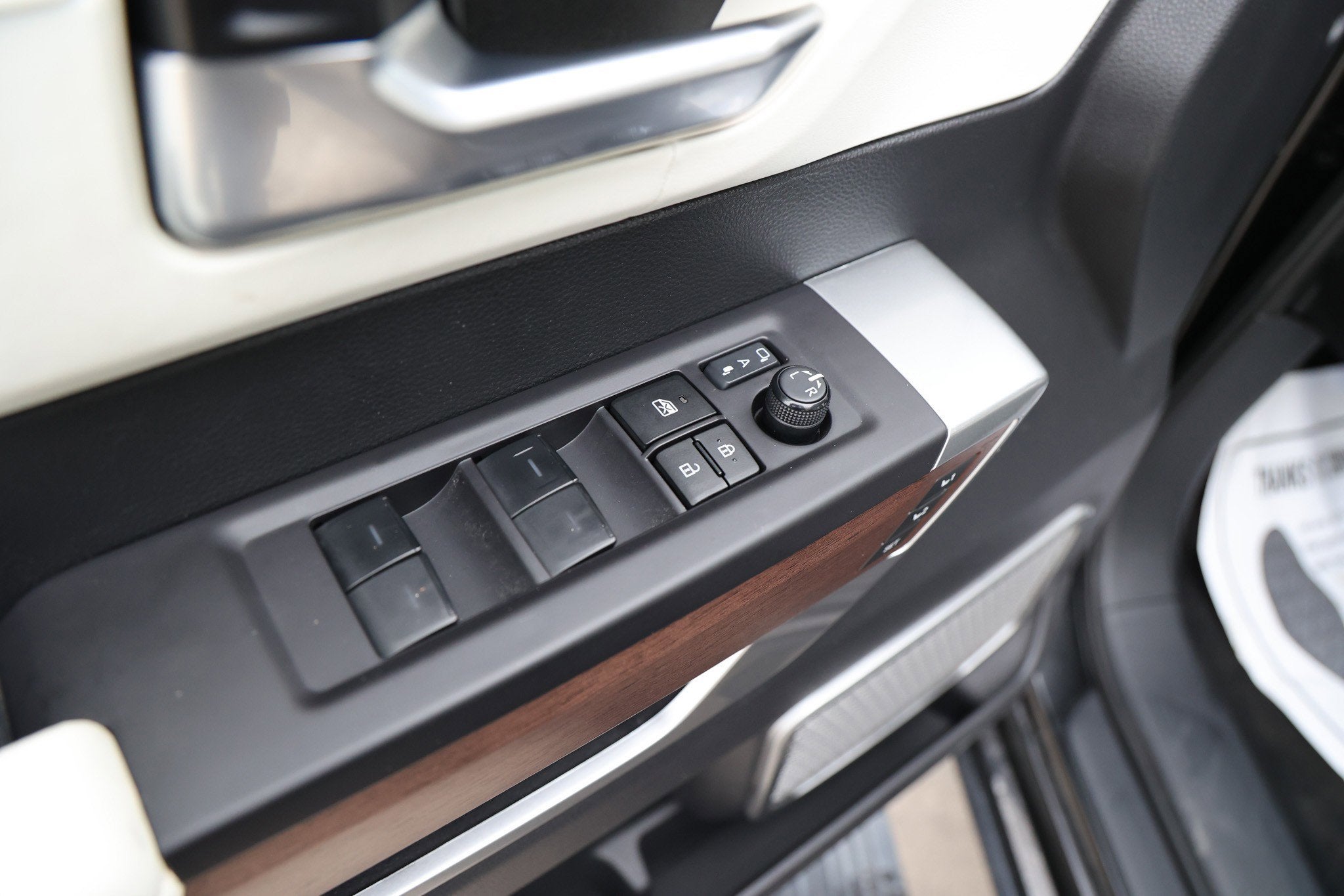 2023 Toyota TUNDRA HV 4X4 Capstone Hybrid