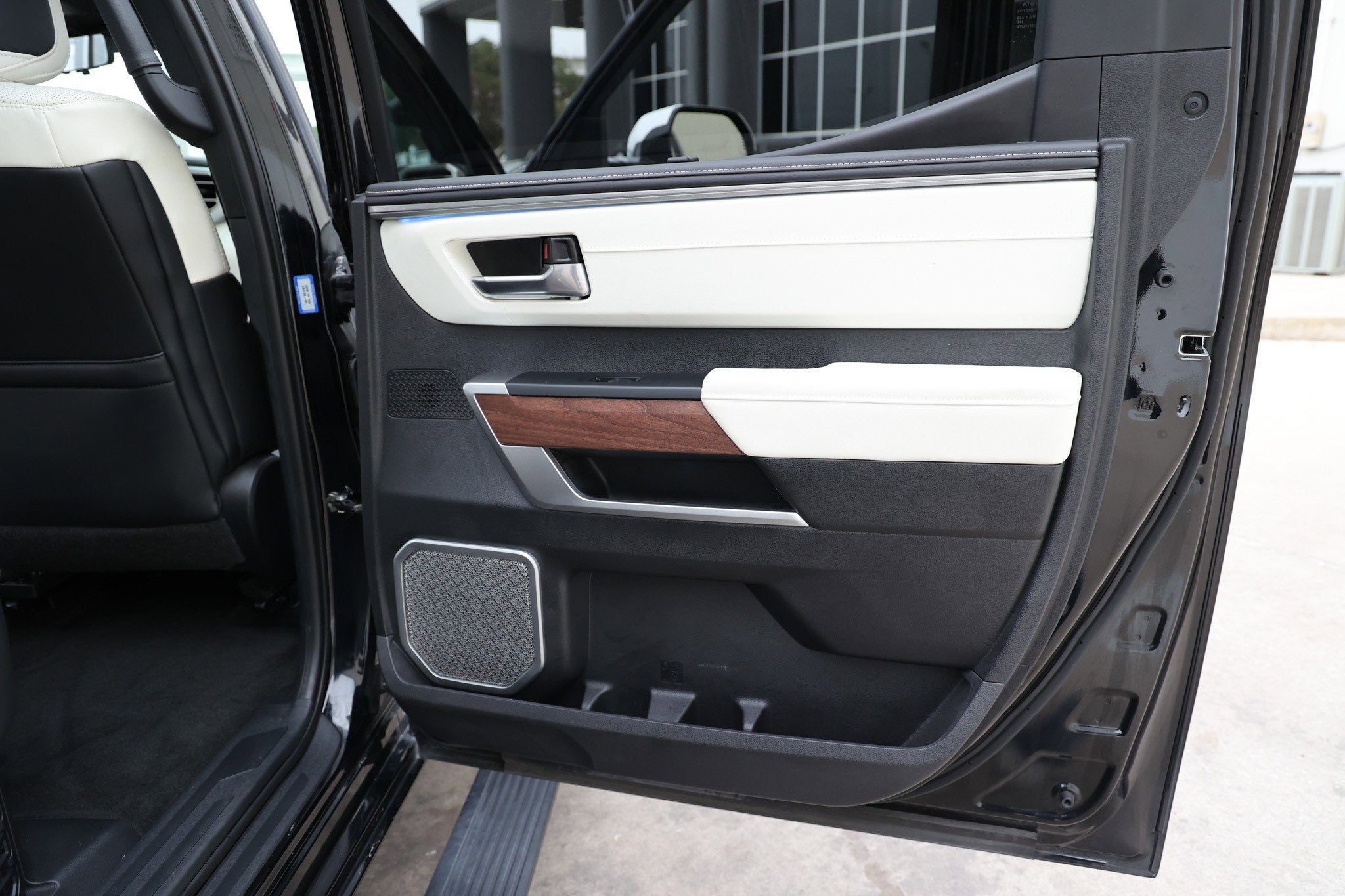 2023 Toyota TUNDRA HV 4X4 Capstone Hybrid