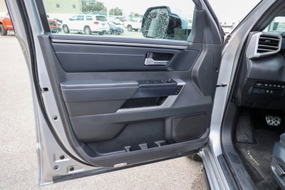 2025 Toyota TUNDRA 4X4 Platinum