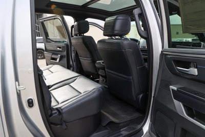 2025 Toyota TUNDRA 4X4 Platinum