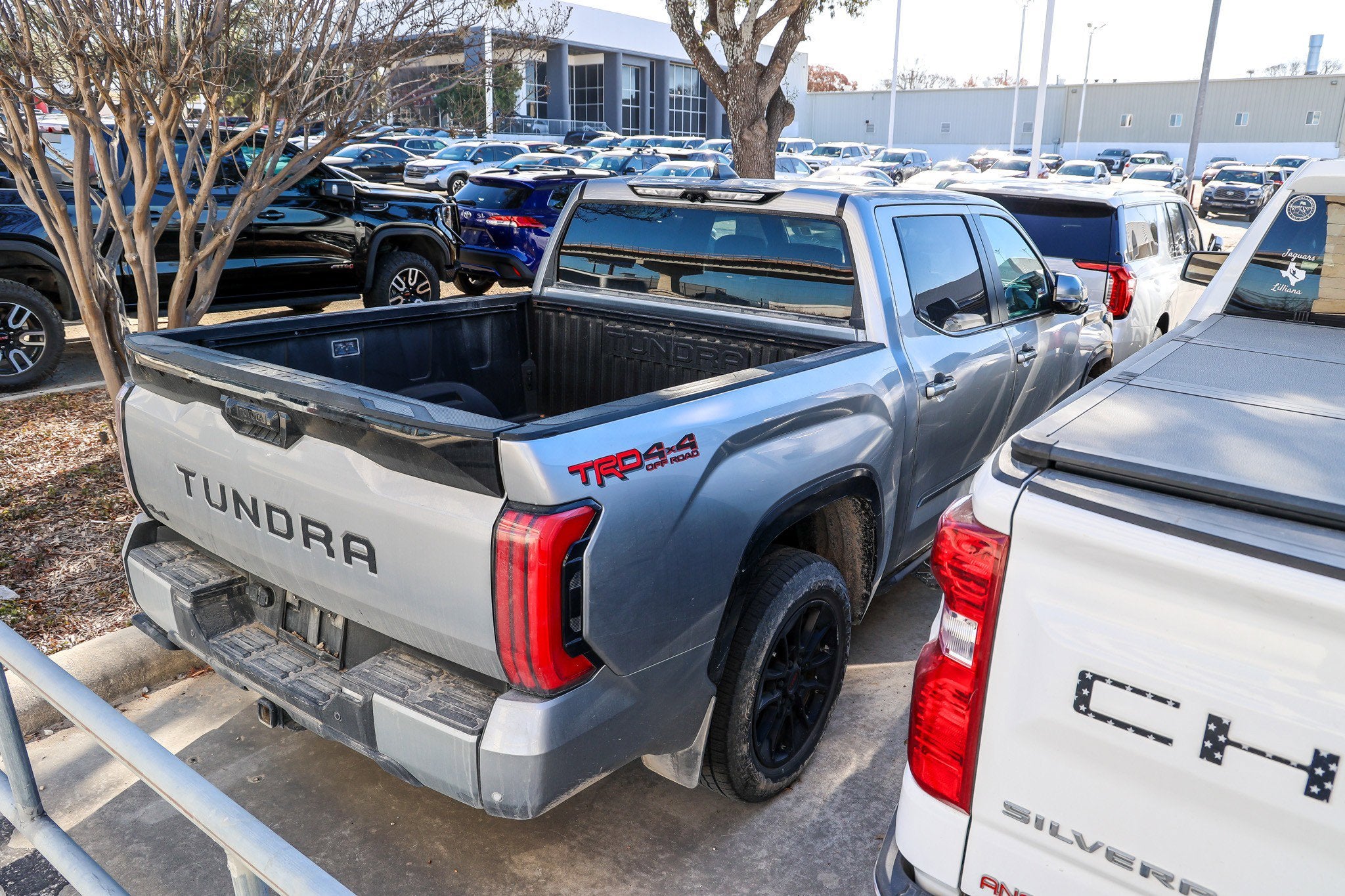 2025 Toyota TUNDRA 4X4 Platinum