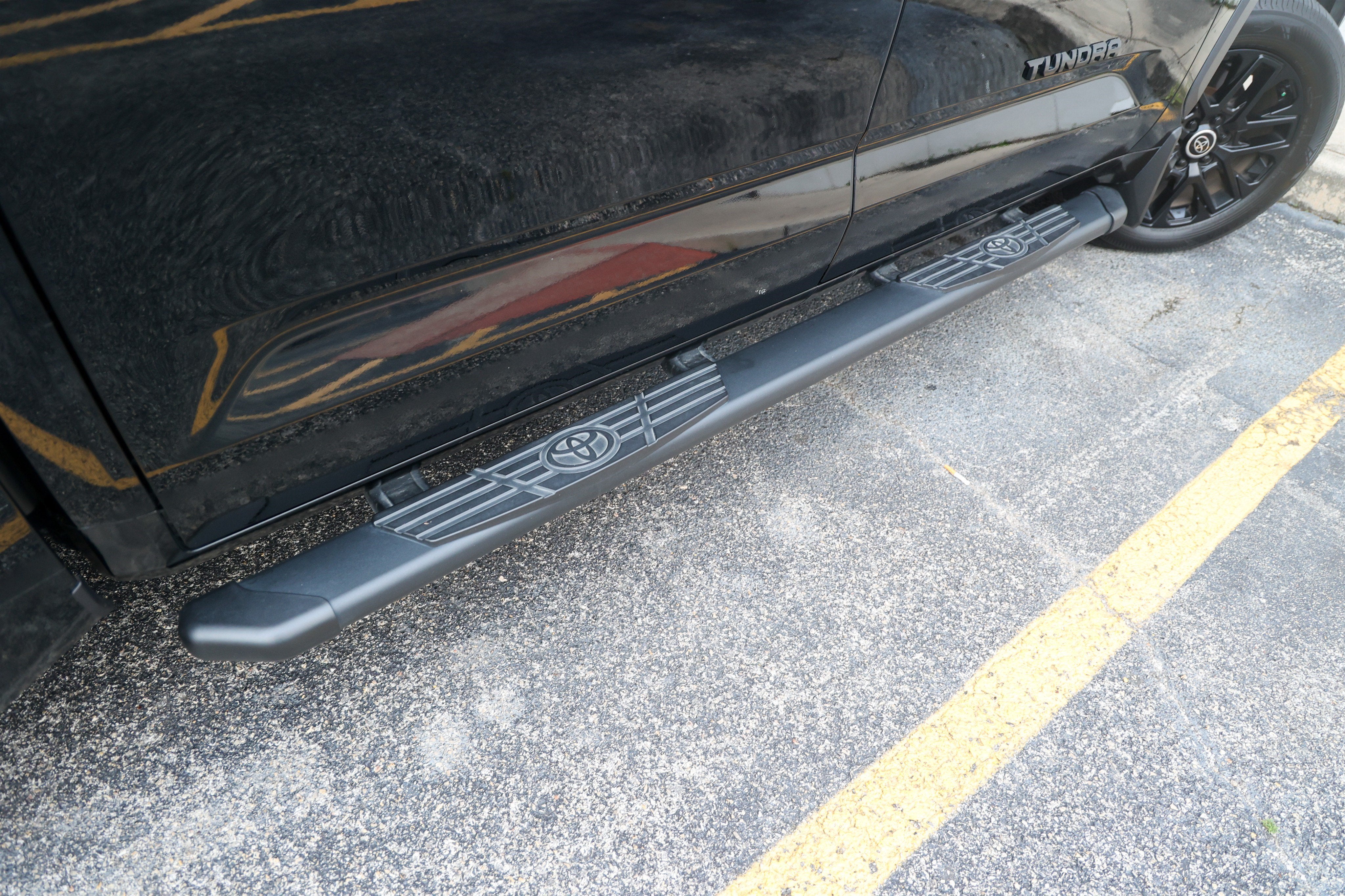 2024 Toyota Tundra i-FORCE MAX 1794 Edition Hybrid