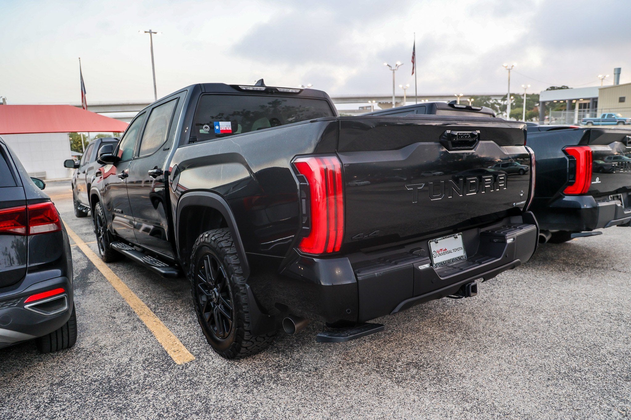 2025 Toyota Tundra i-FORCE MAX Limited Hybrid