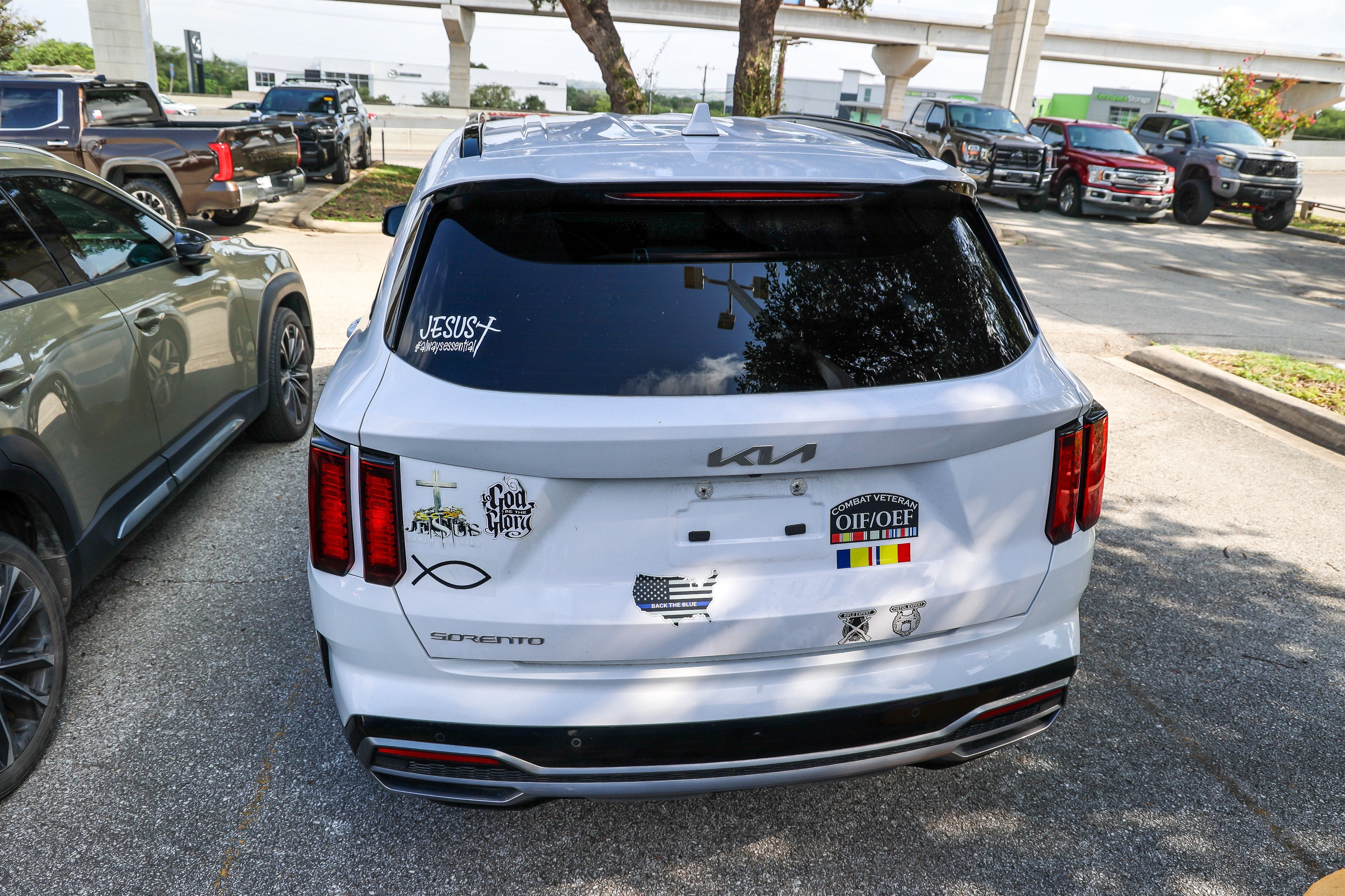 2023 Kia Sorento S