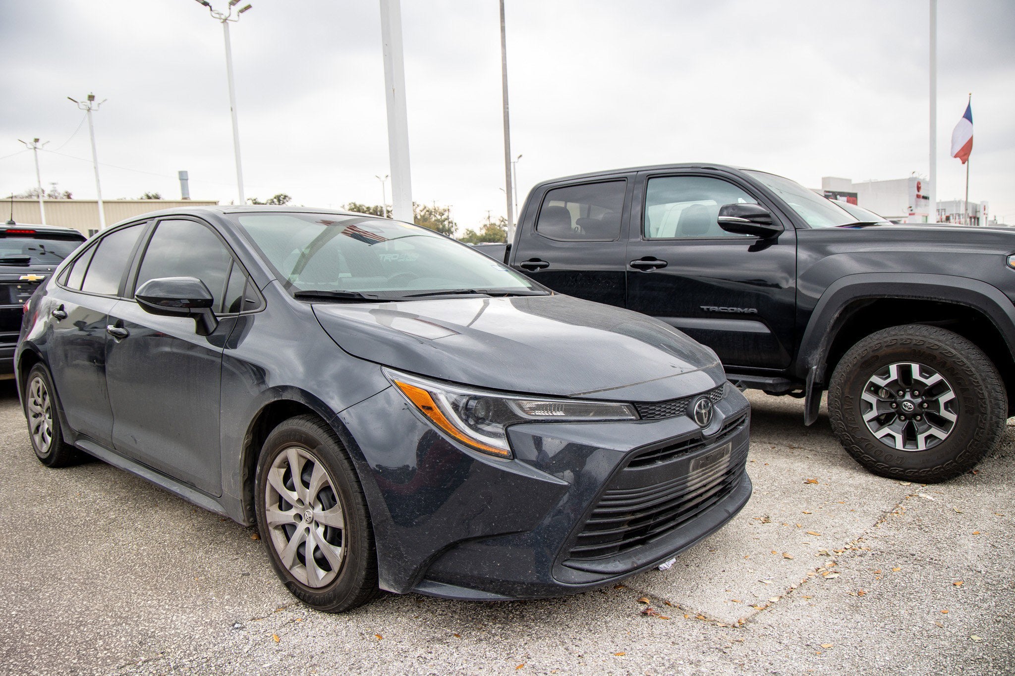 2023 Toyota COROLLA LE