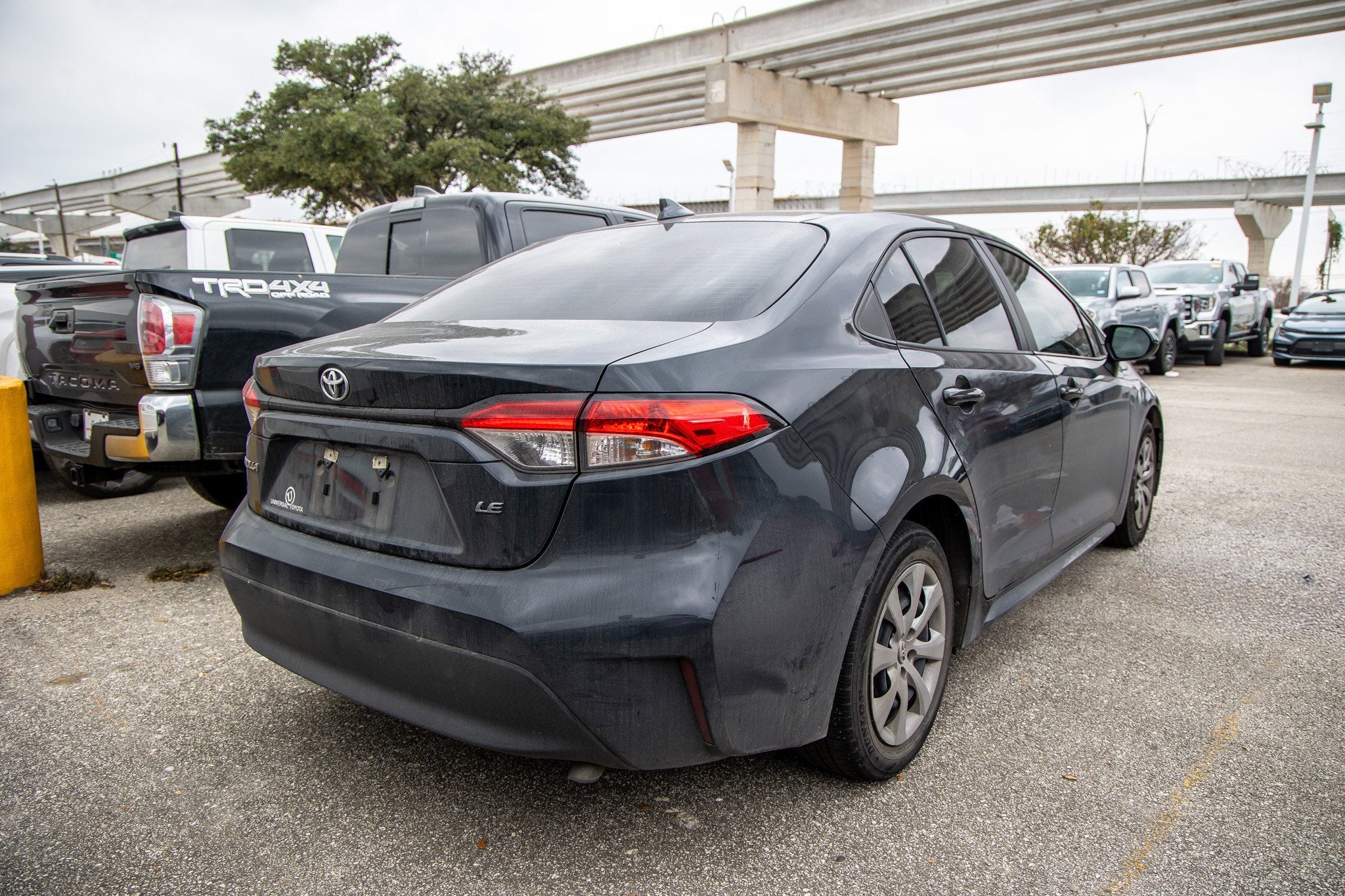 2023 Toyota COROLLA LE