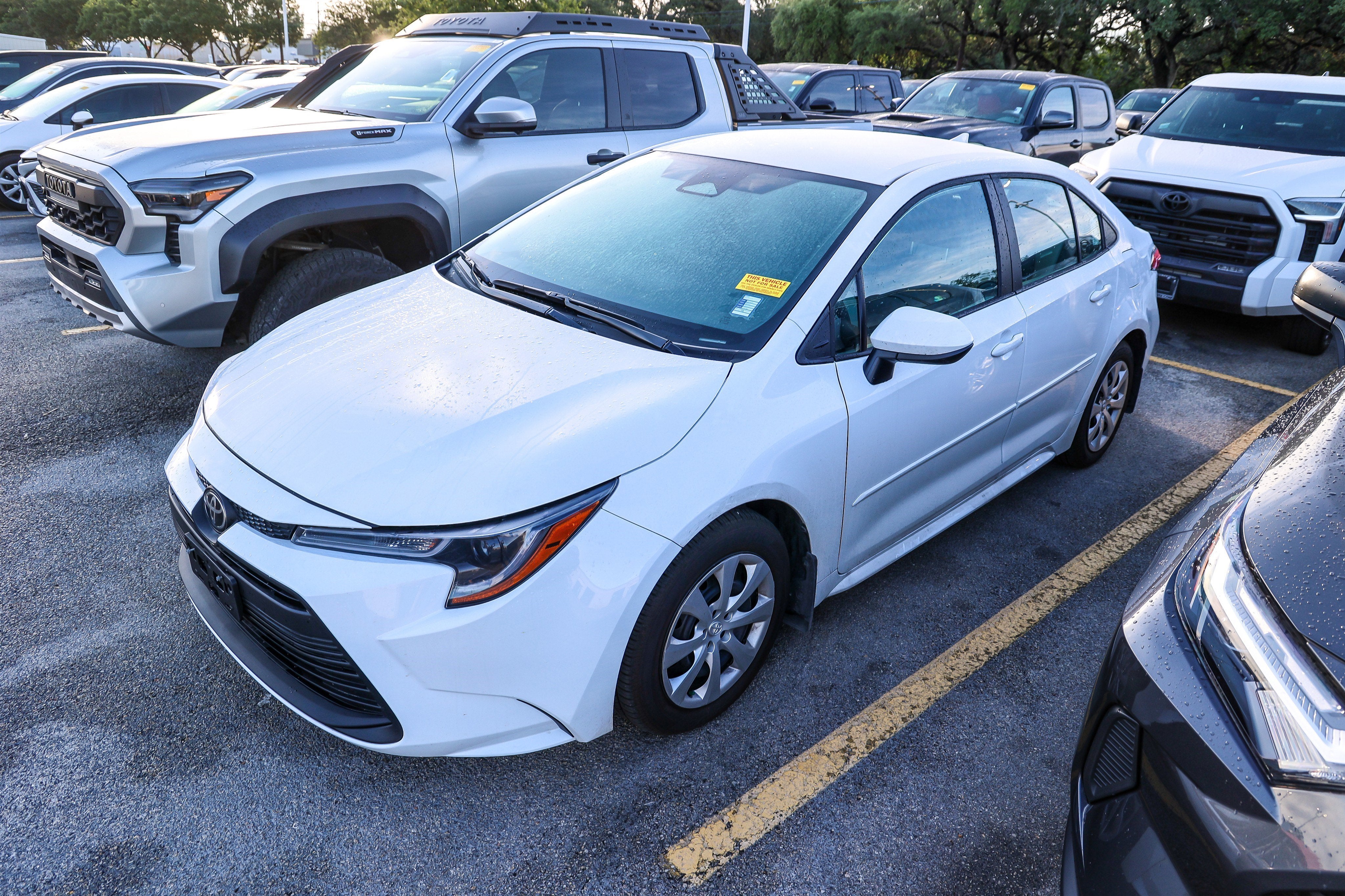 2026 Toyota COROLLA LE
