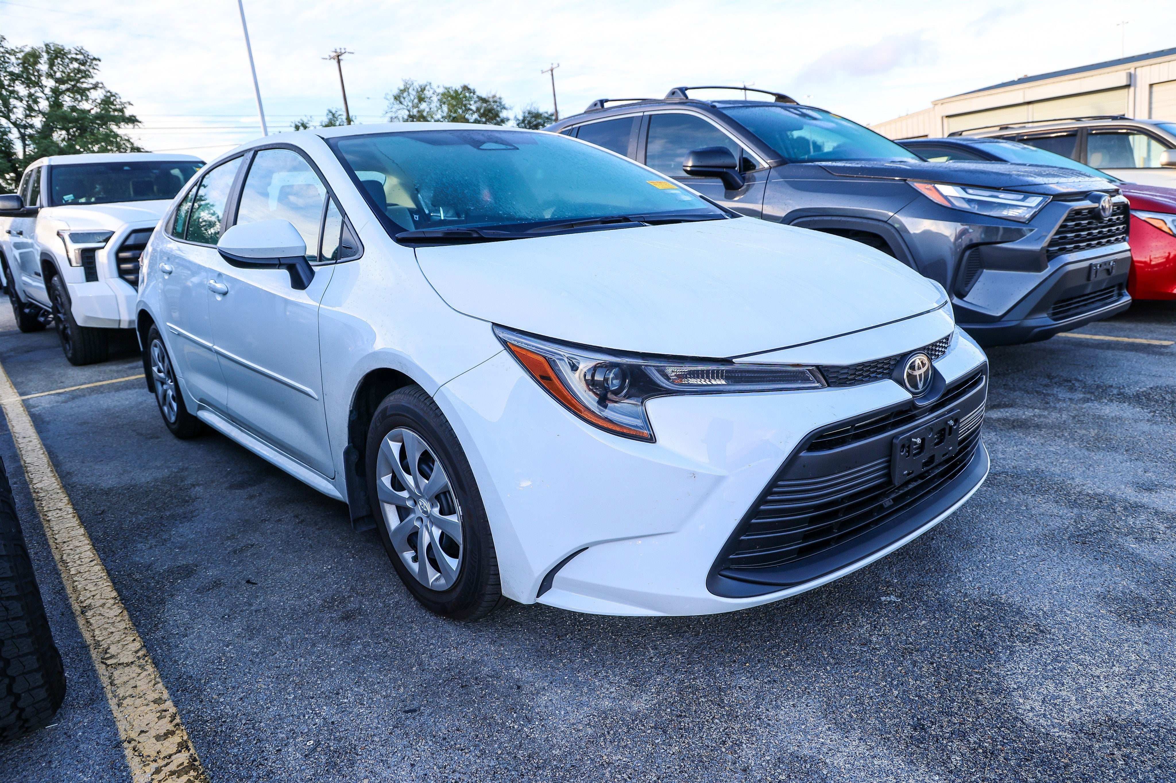 2026 Toyota COROLLA LE