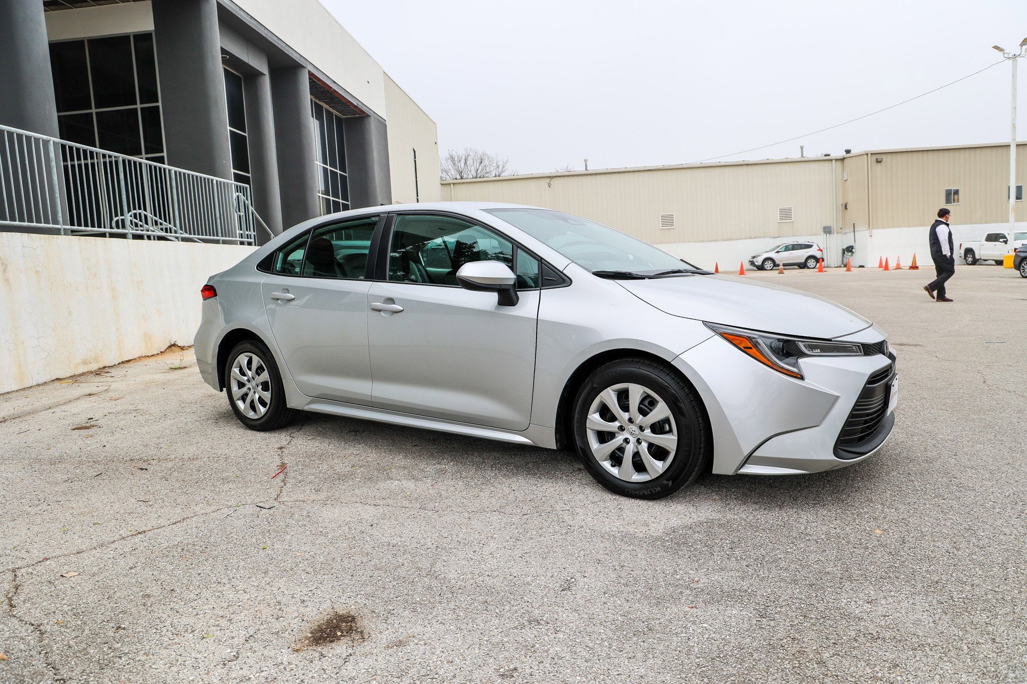 2024 Toyota COROLLA LE