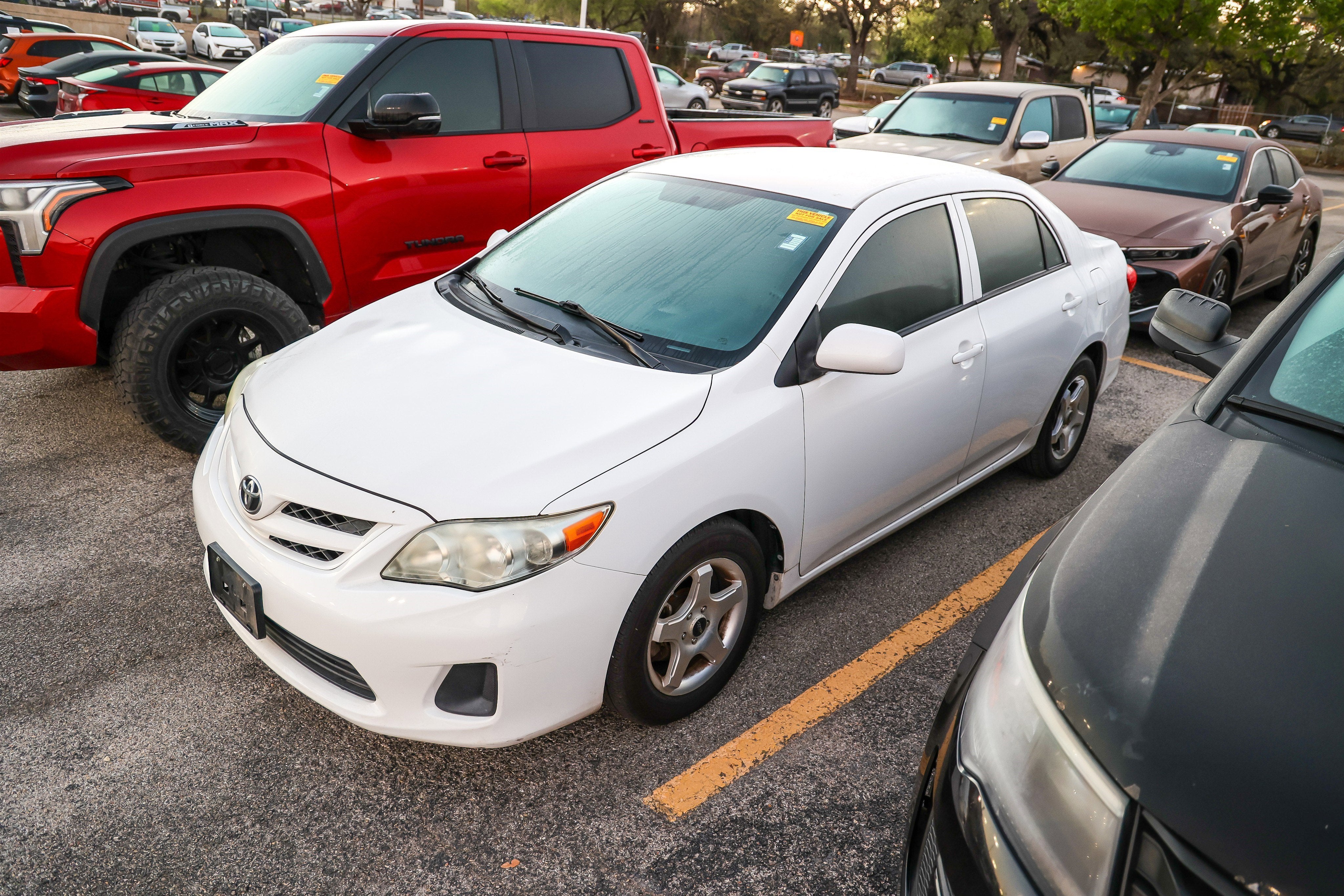 2016 Toyota COROLLA LE