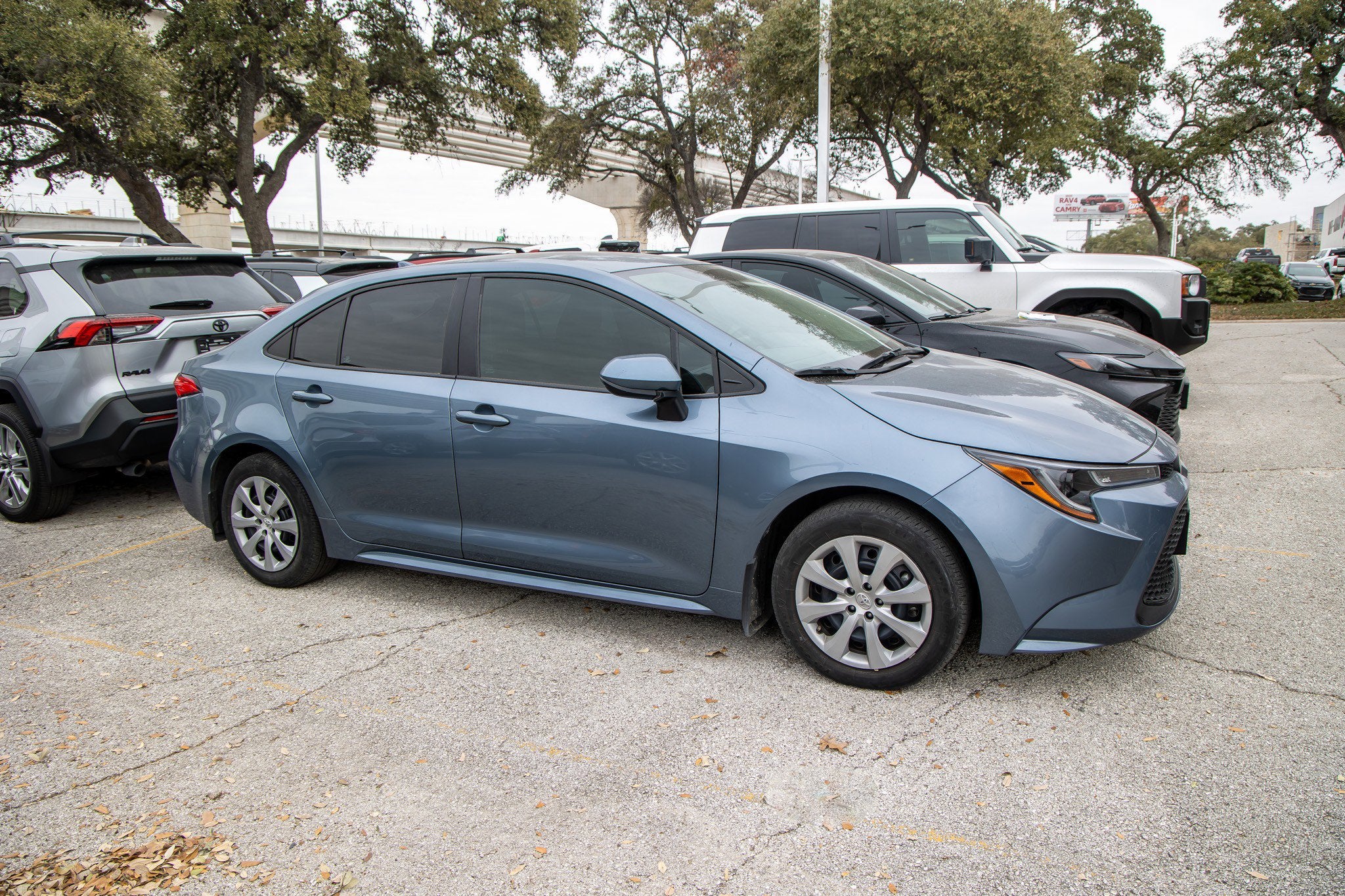 2022 Toyota COROLLA LE
