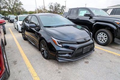 2025 Toyota COROLLA SE