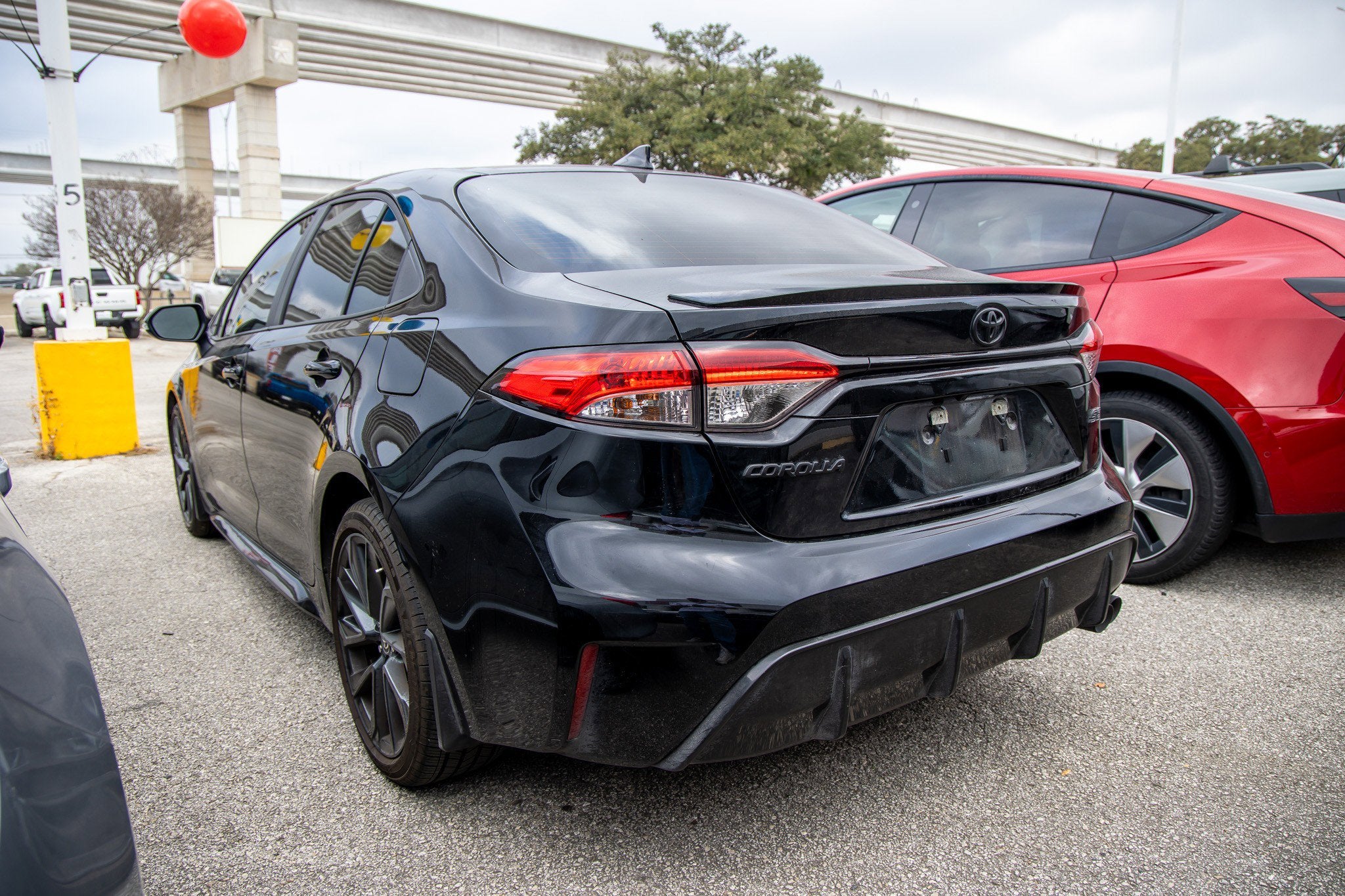 2025 Toyota COROLLA SE