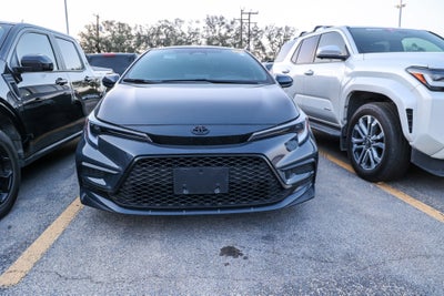2025 Toyota COROLLA SE