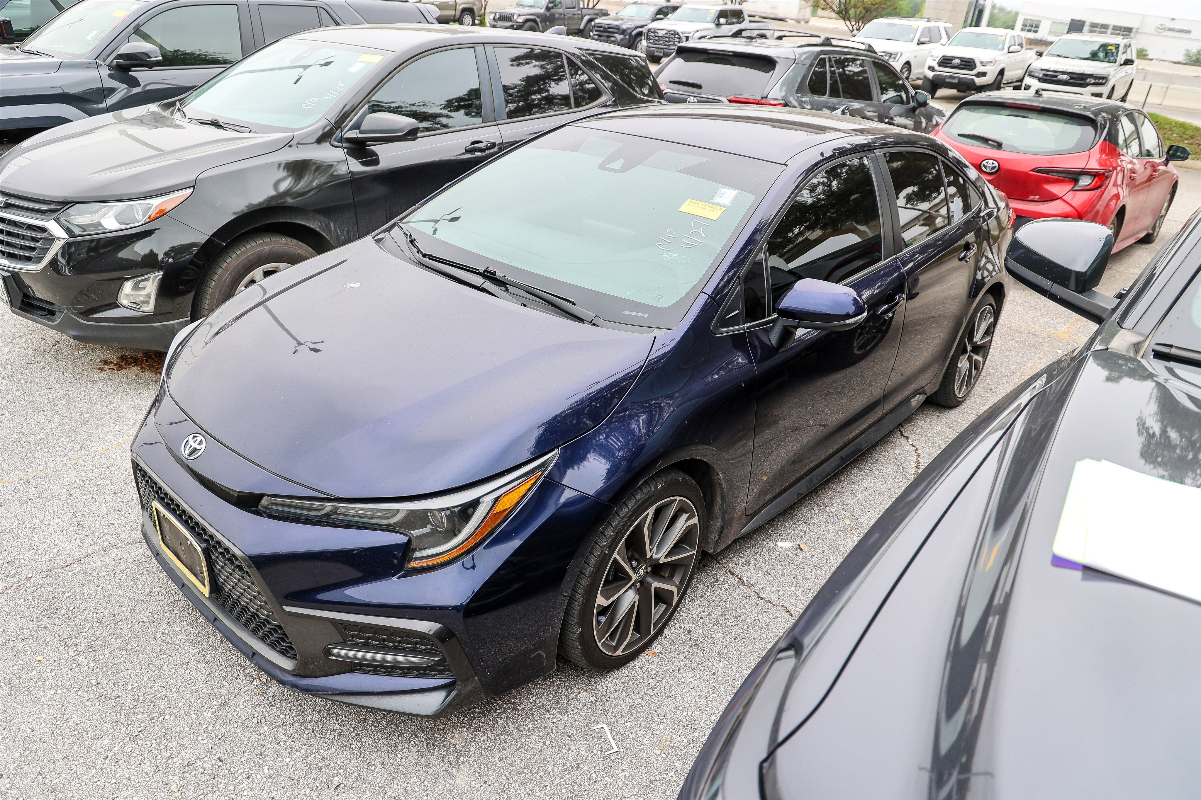 2022 Toyota COROLLA SE