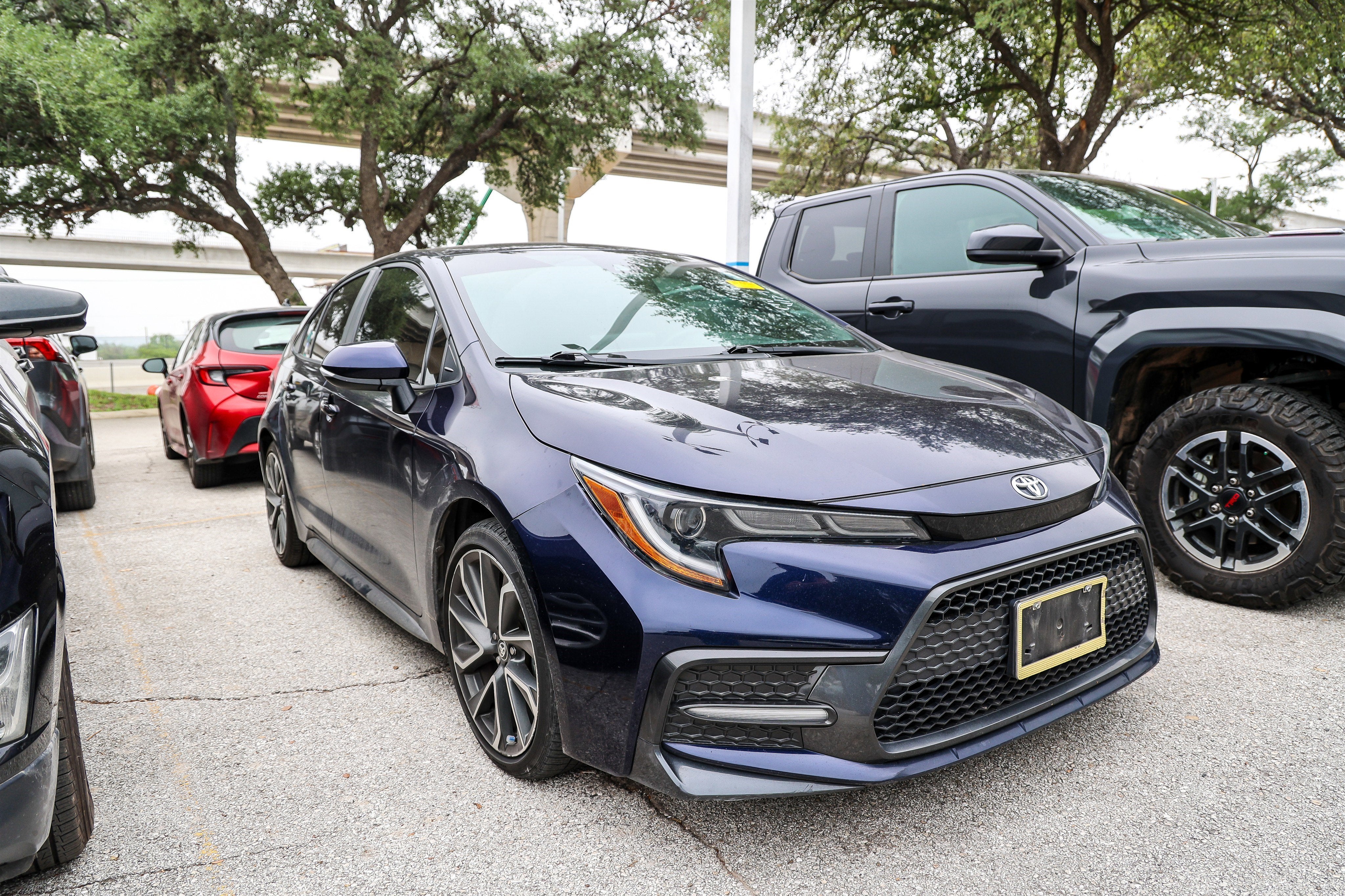 2022 Toyota COROLLA SE