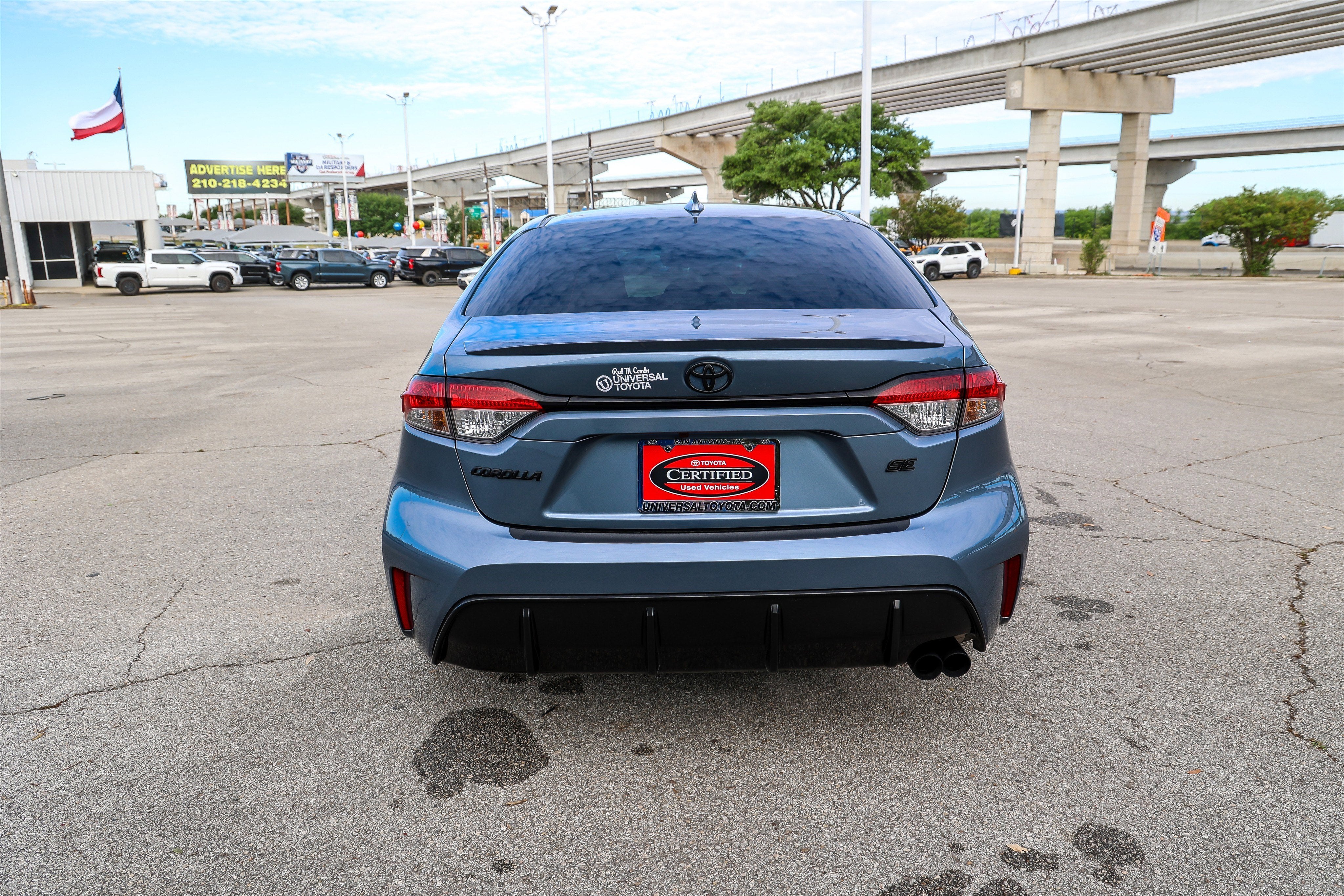 2026 Toyota COROLLA SE