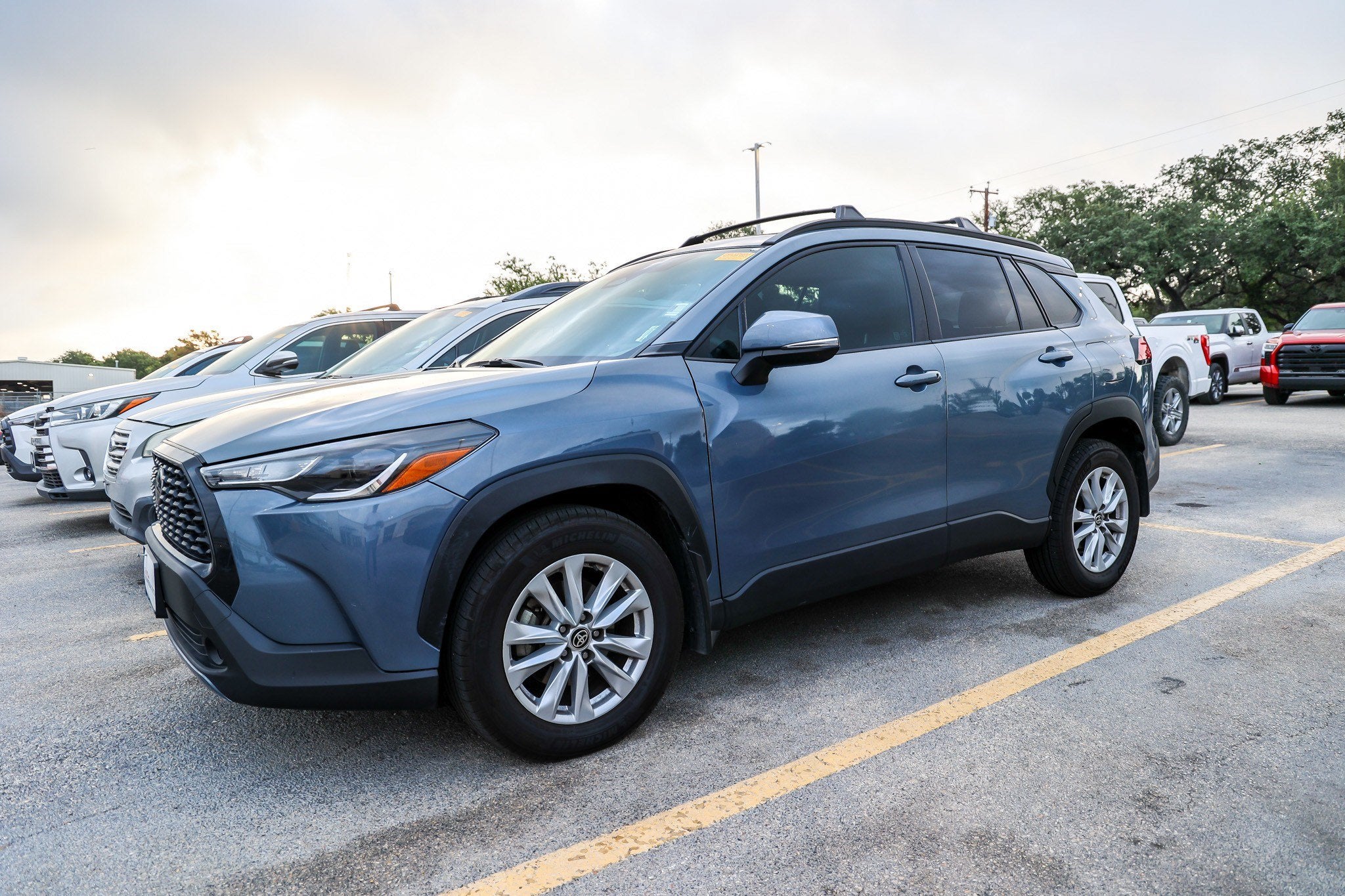 2024 Toyota Corolla Cross LE