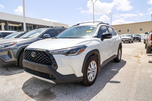 2025 Toyota Corolla Cross LE