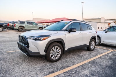 2025 Toyota Corolla Cross LE