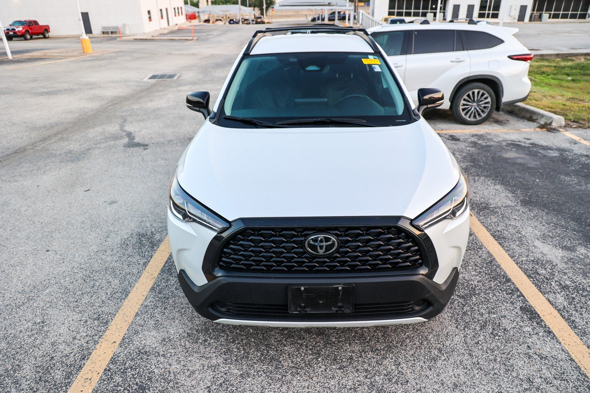 2025 Toyota Corolla Cross LE