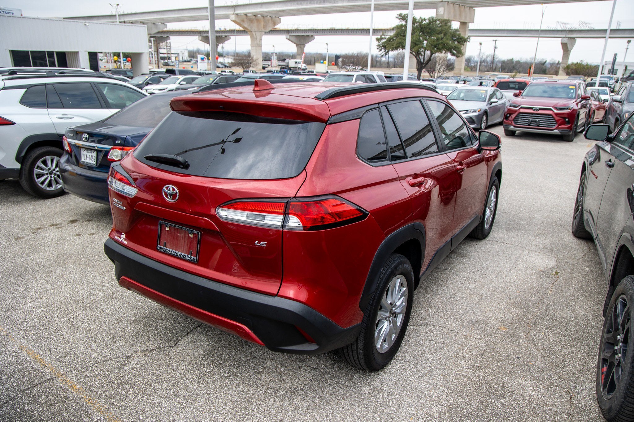 2023 Toyota Corolla Cross LE