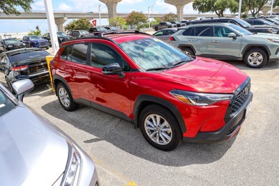 2025 Toyota Corolla Cross LE
