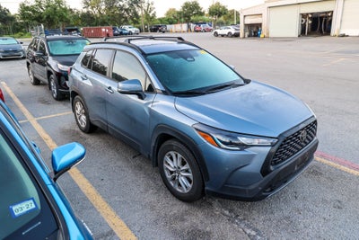 2024 Toyota Corolla Cross LE