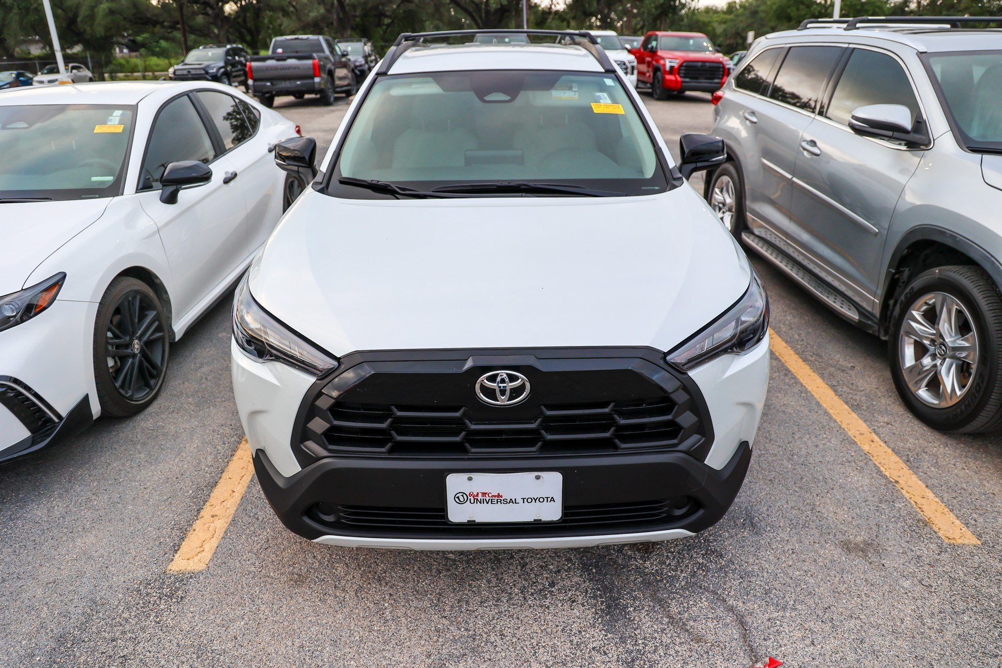 2026 Toyota Corolla Cross LE