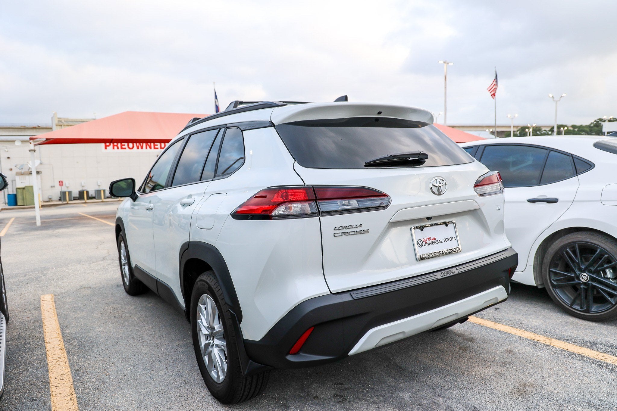 2026 Toyota Corolla Cross LE