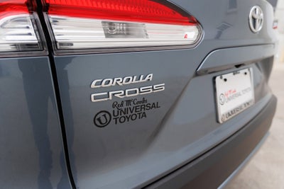 2025 Toyota Corolla Cross LE