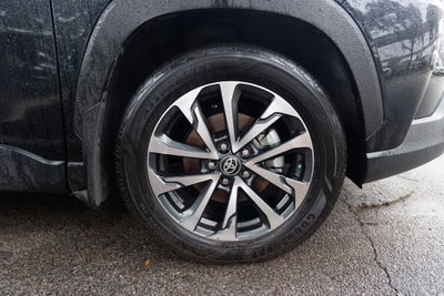 2025 Toyota Corolla Cross XLE