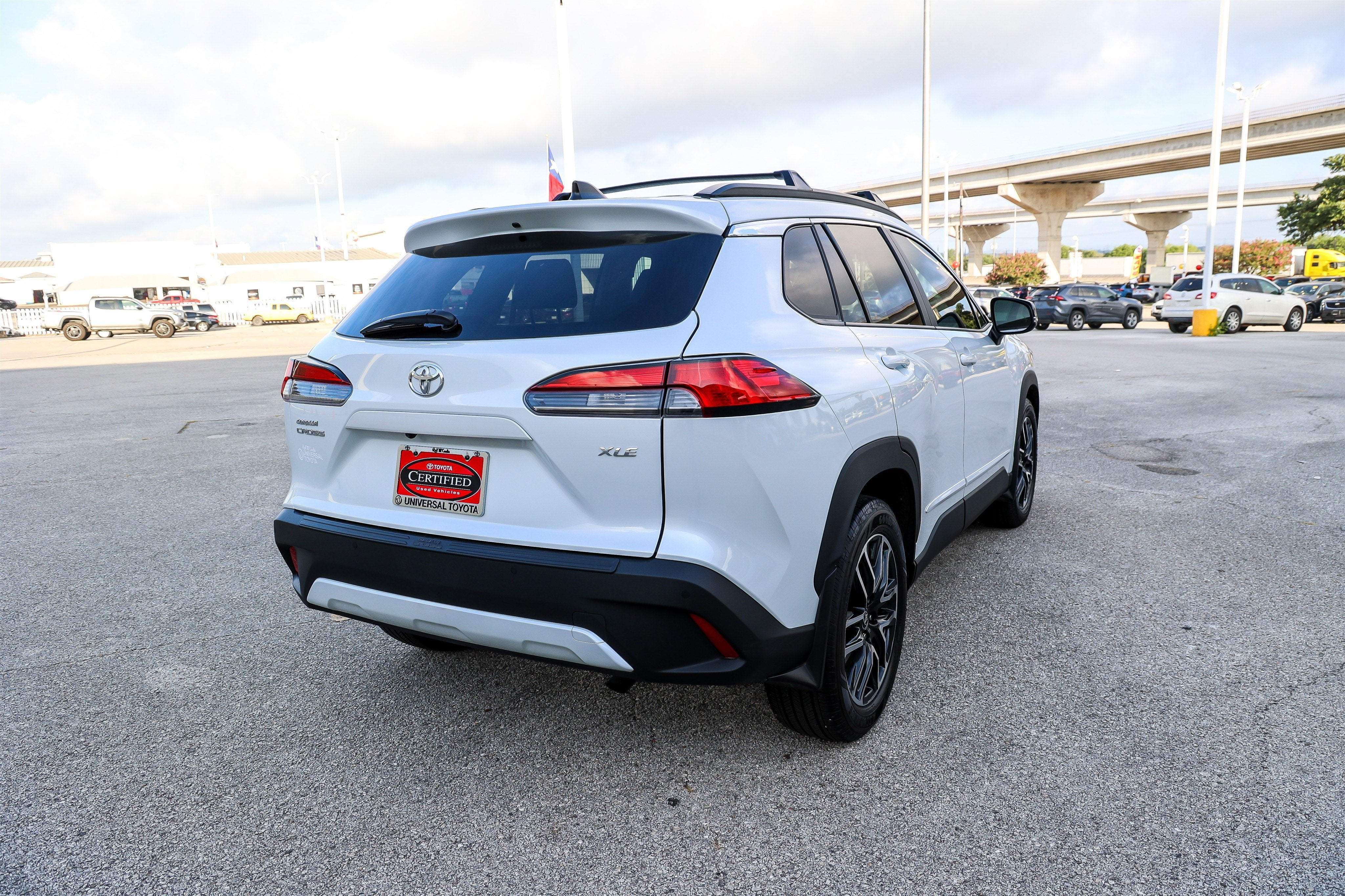 2026 Toyota Corolla Cross XLE