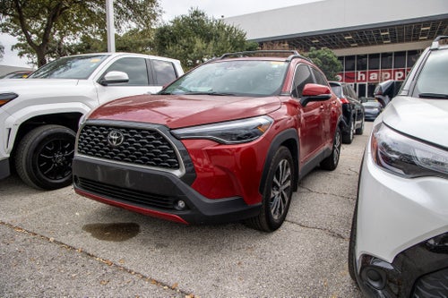 2024 Toyota Corolla Cross XLE