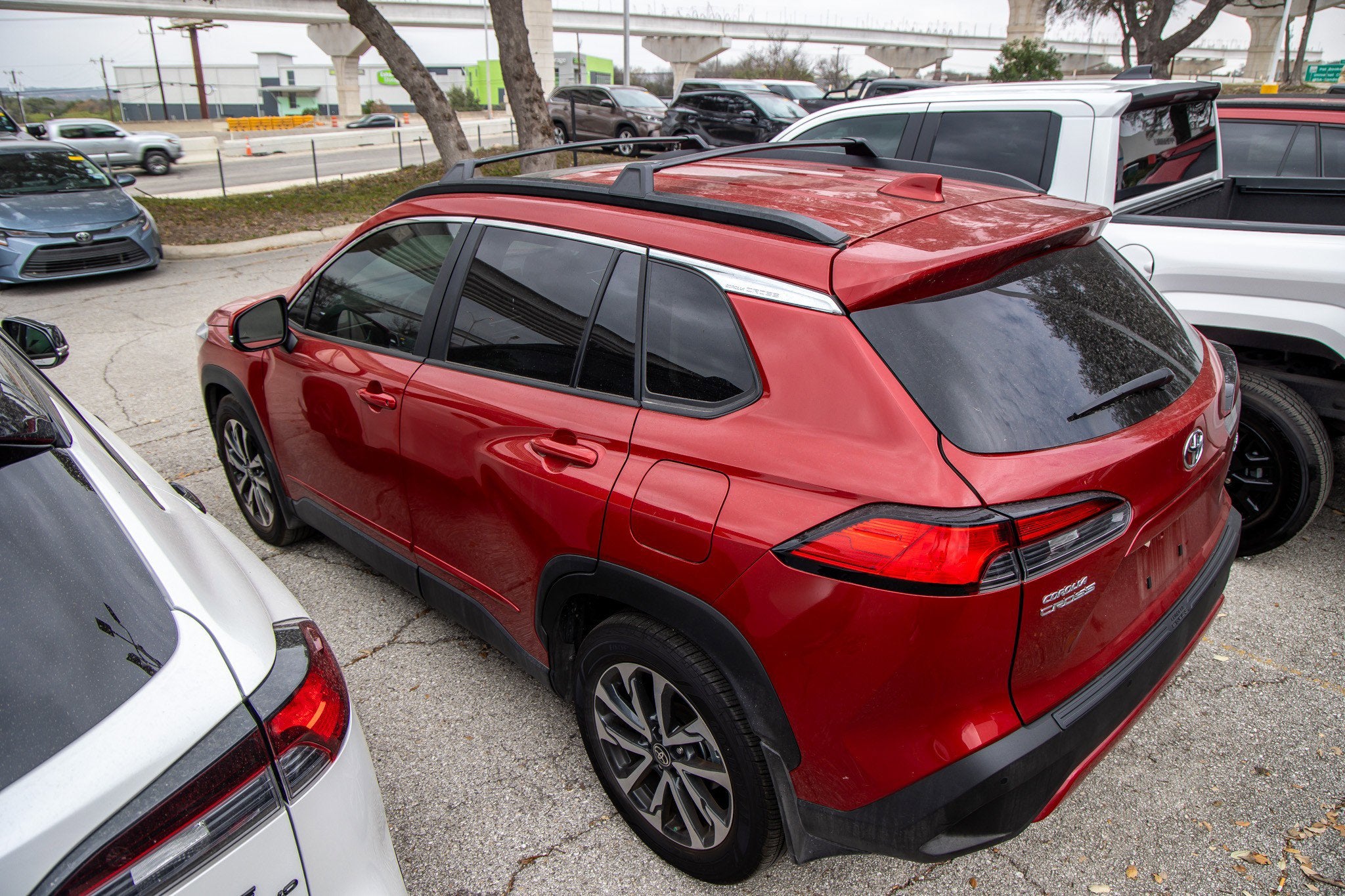 2024 Toyota Corolla Cross XLE