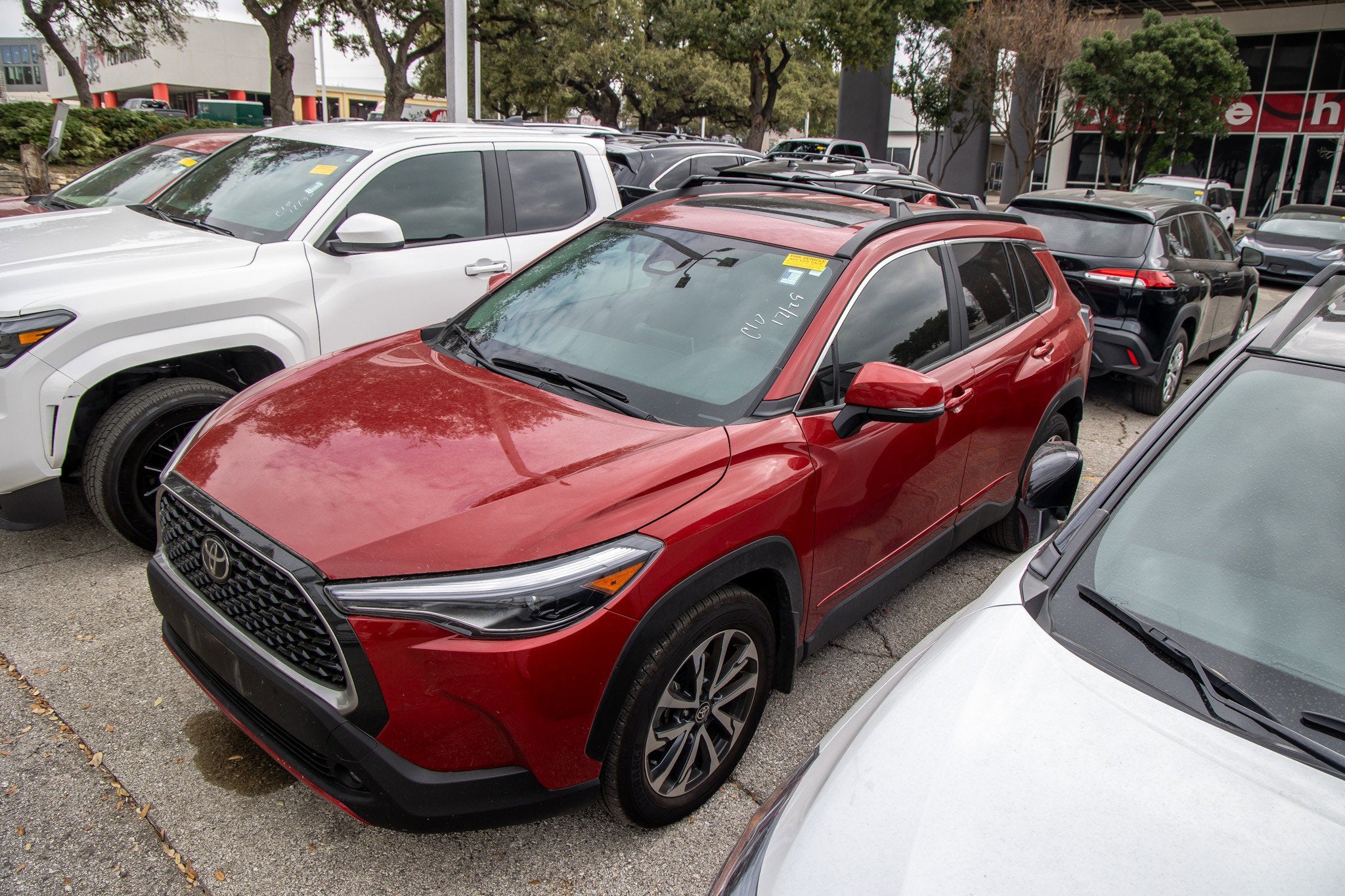 2024 Toyota Corolla Cross XLE