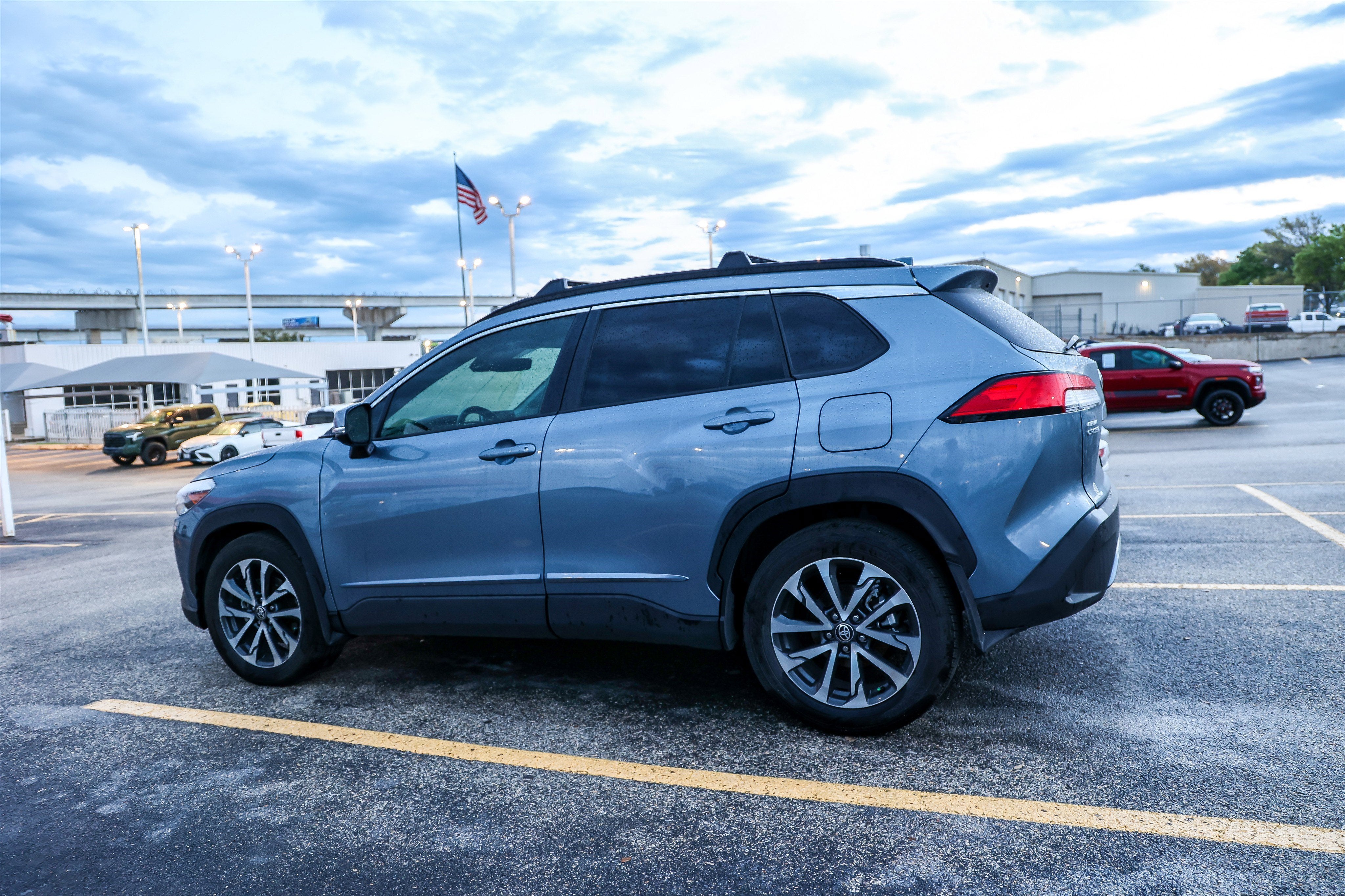 2023 Toyota Corolla Cross XLE