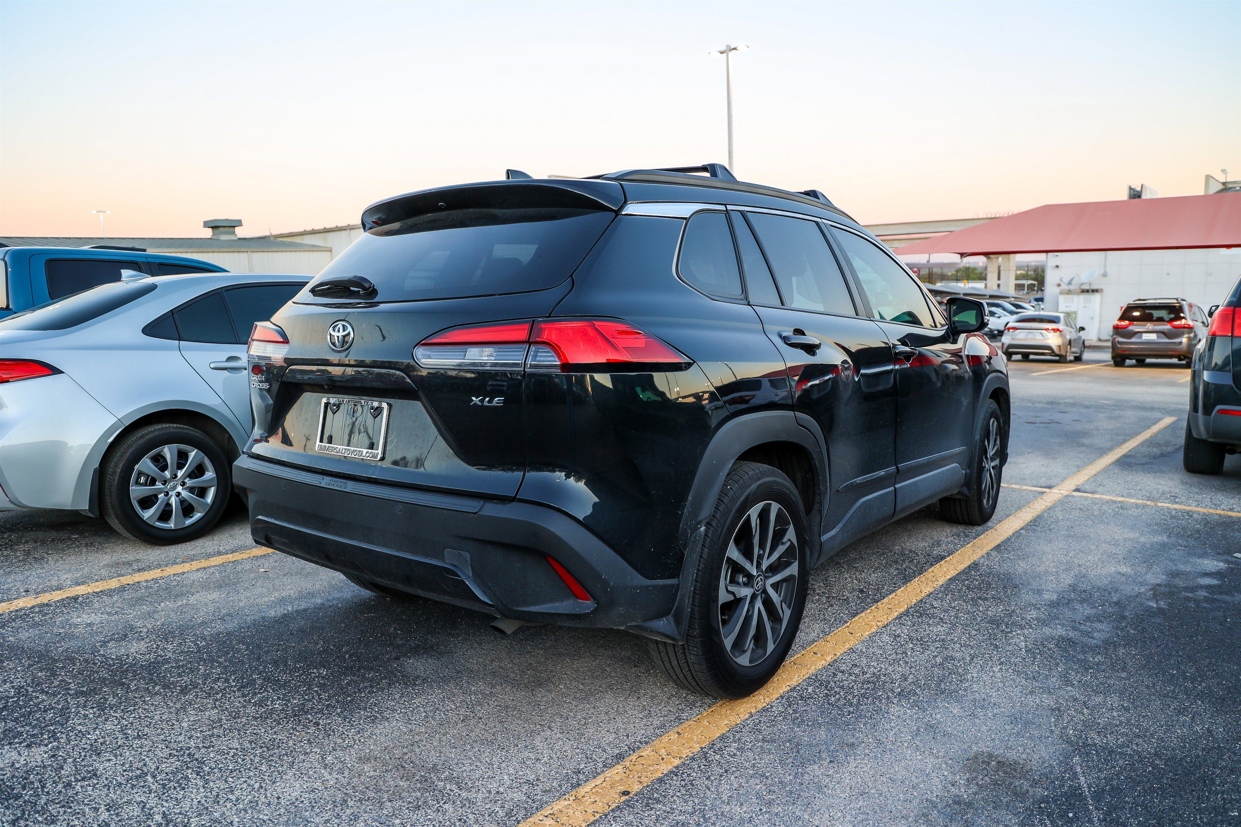 2024 Toyota Corolla Cross XLE