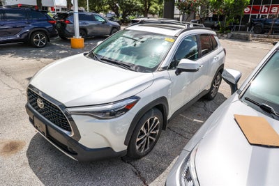2023 Toyota Corolla Cross XLE