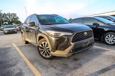2023 Toyota Corolla Cross XLE