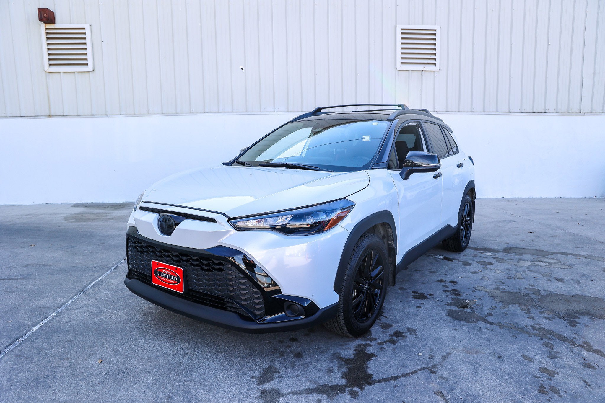 2025 Toyota COROLLA CROSS HV Hybrid Nightshade Edition
