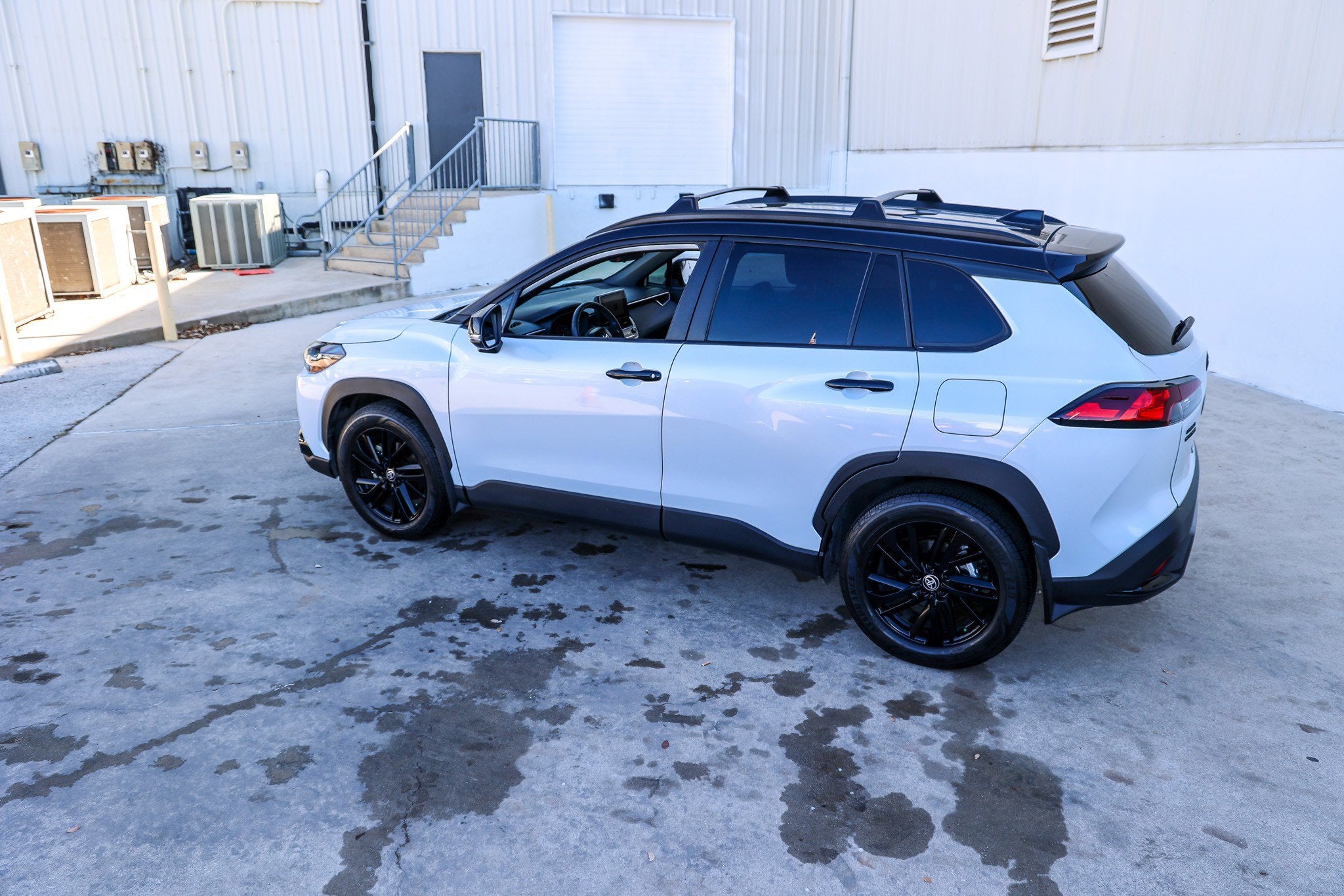 2025 Toyota COROLLA CROSS HV Hybrid Nightshade Edition