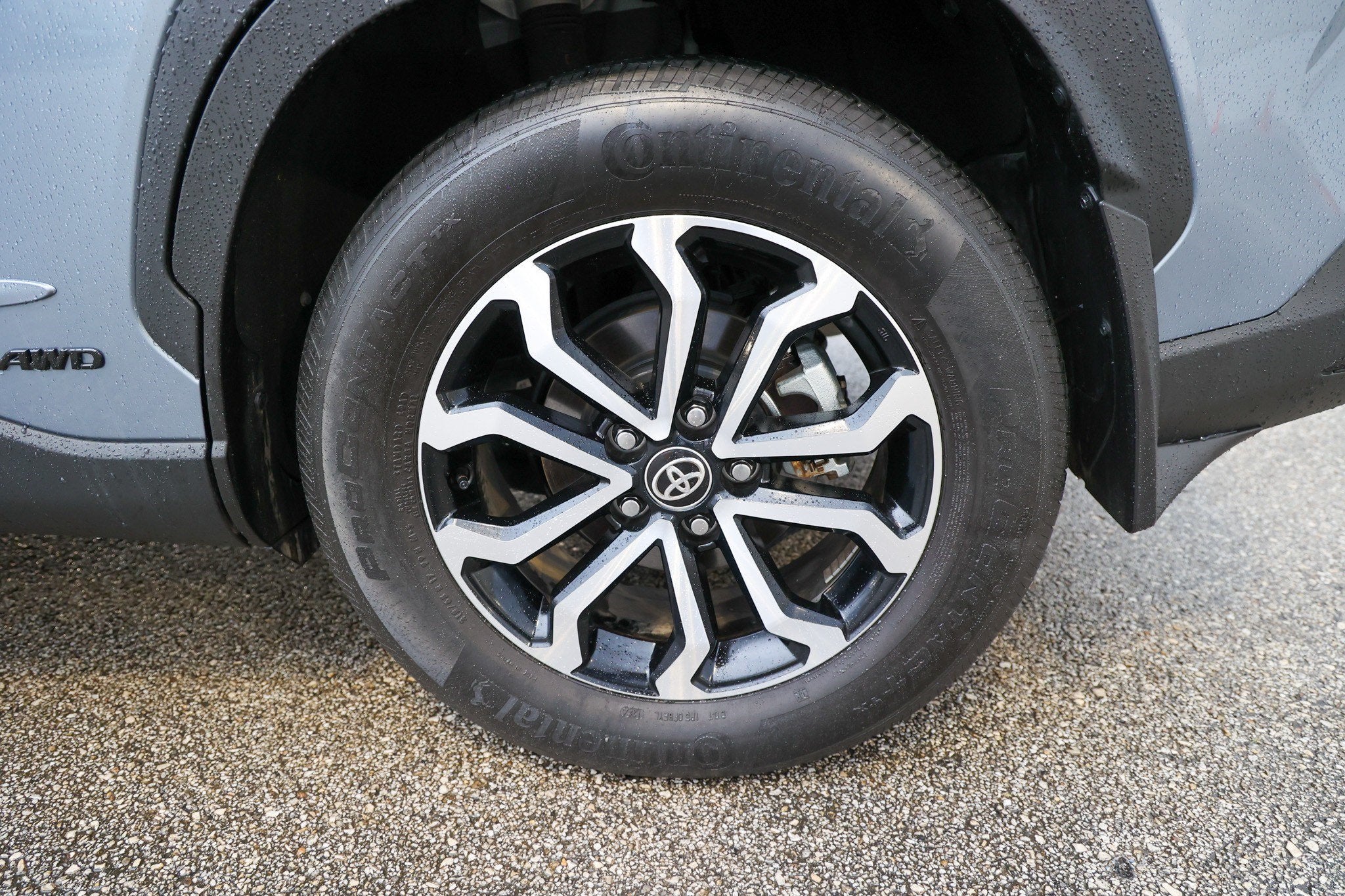 2024 Toyota Corolla Cross Hybrid Hybrid SE