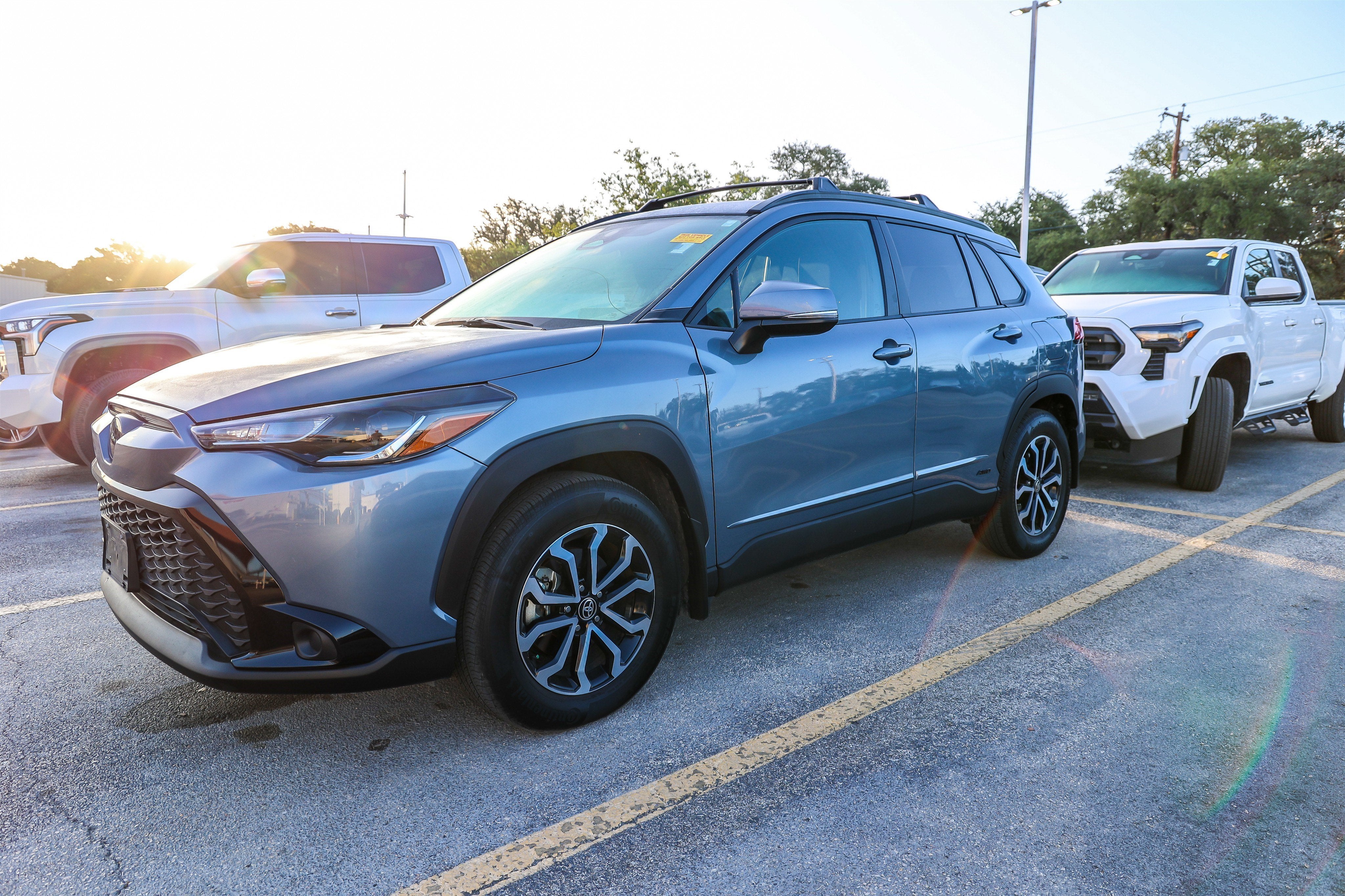 2024 Toyota Corolla Cross Hybrid Hybrid SE