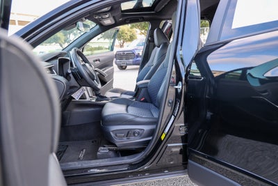 2025 Toyota Corolla Cross Hybrid Hybrid XSE