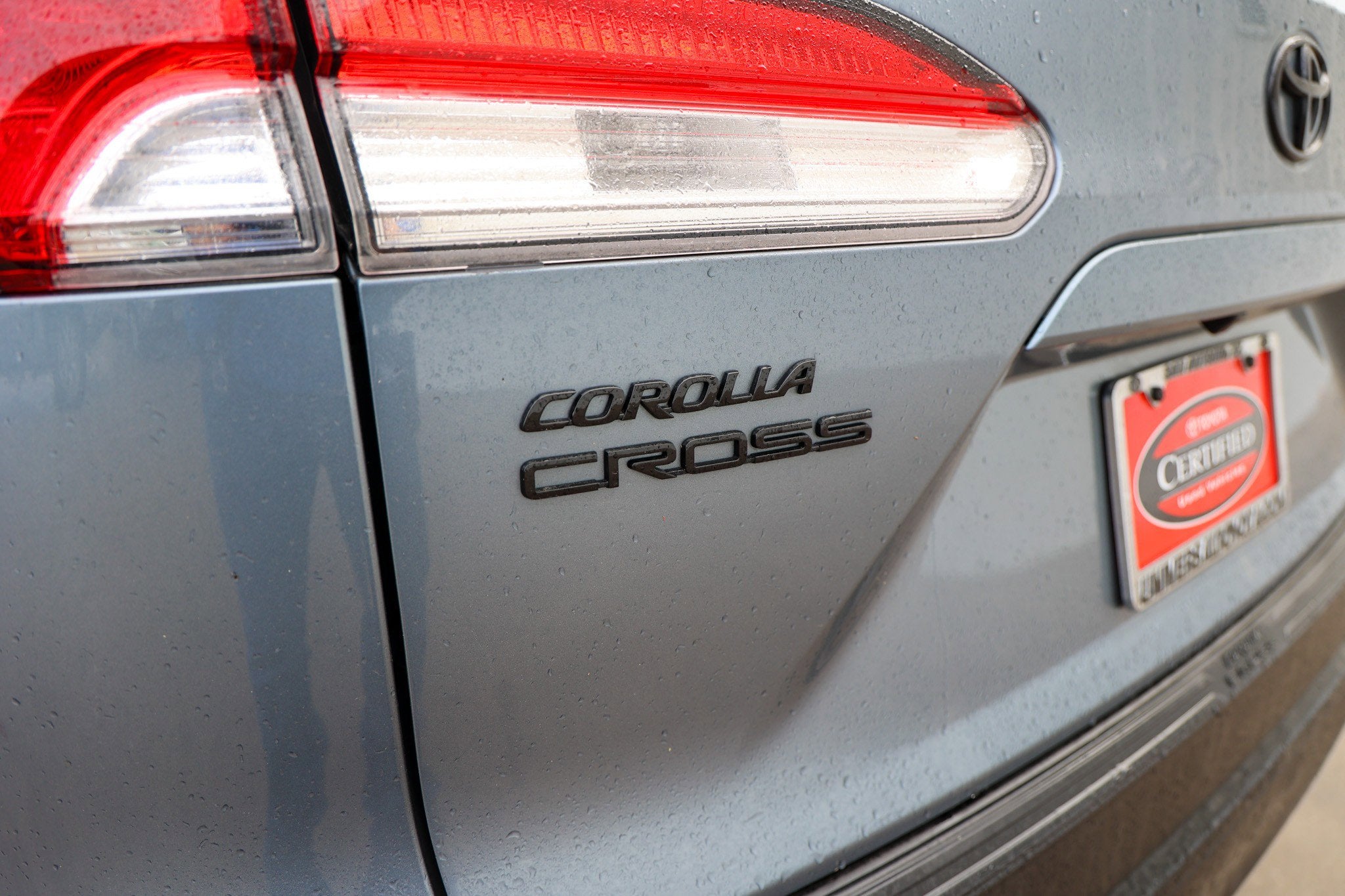 2024 Toyota COROLLA CROSS HV Hybrid SE
