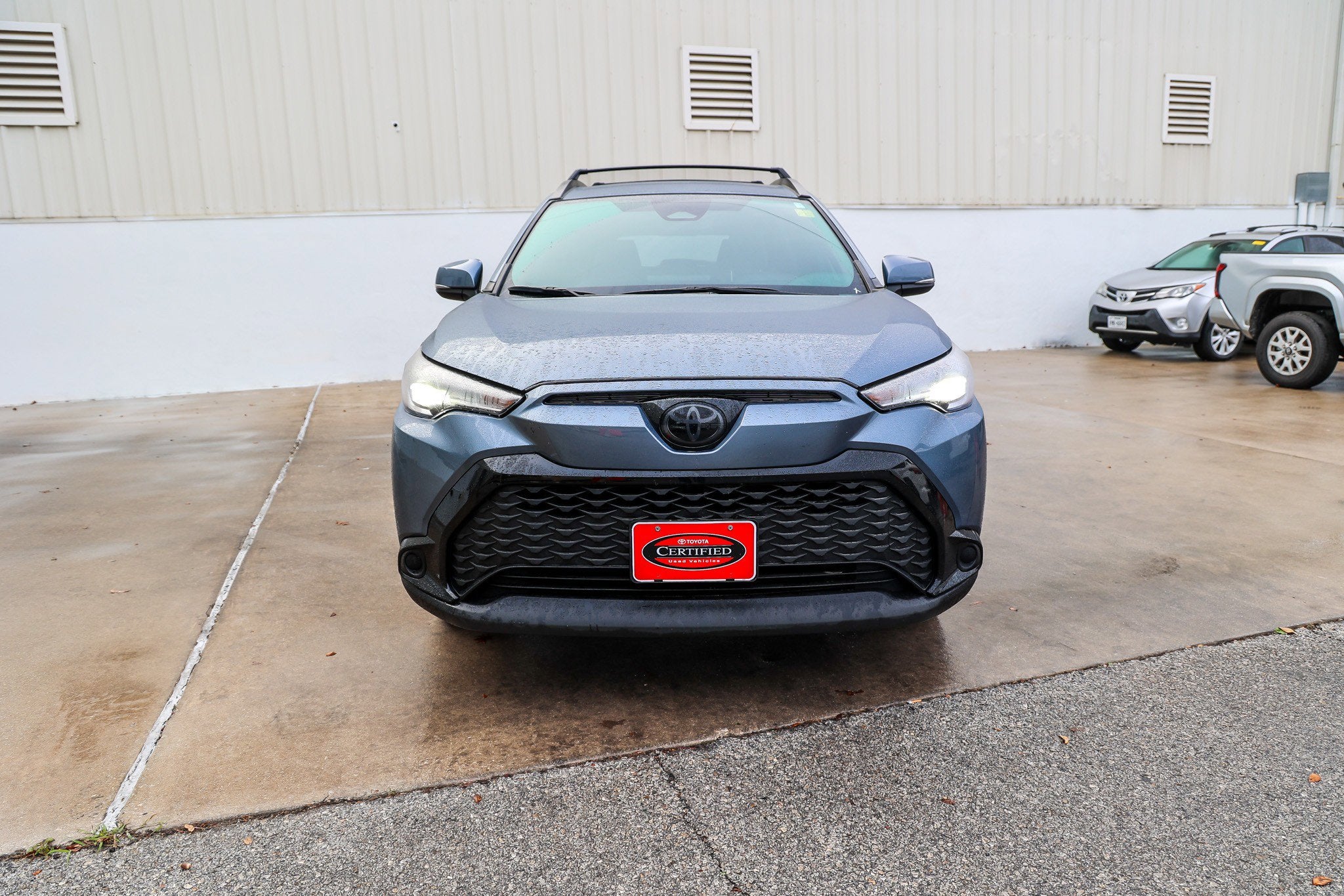 2024 Toyota COROLLA CROSS HV Hybrid SE