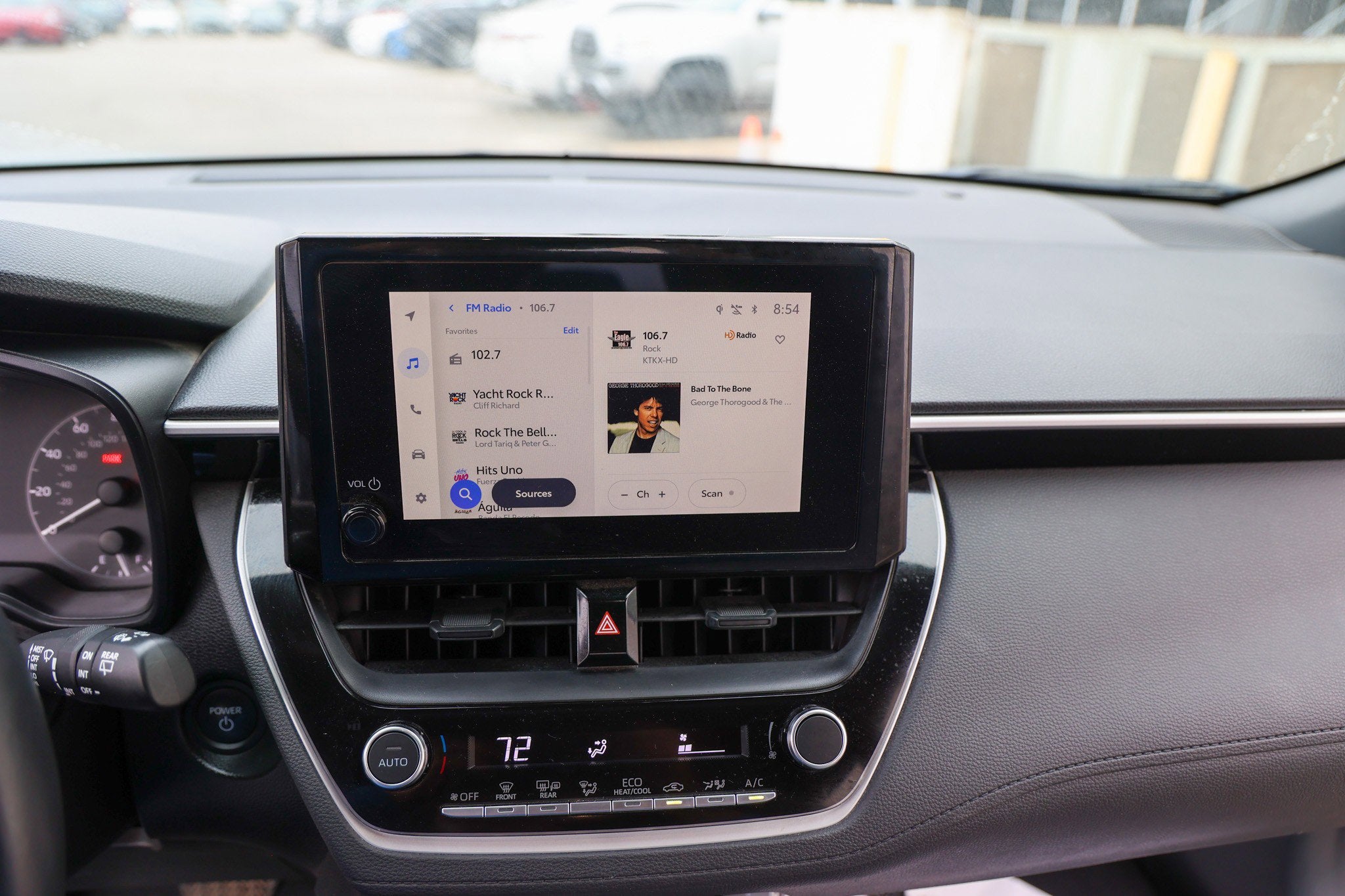 2024 Toyota COROLLA CROSS HV Hybrid SE