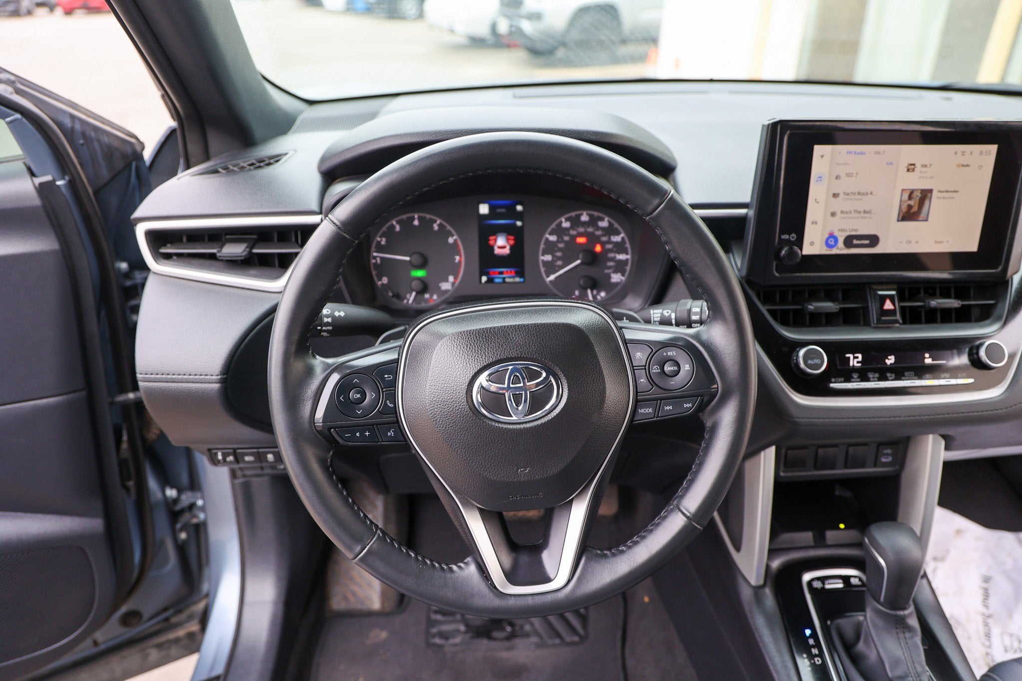 2024 Toyota COROLLA CROSS HV Hybrid SE